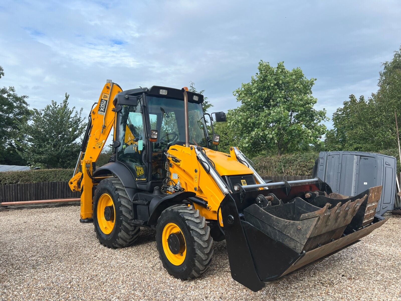 2010 JCB 3CX in vendita - foto 1