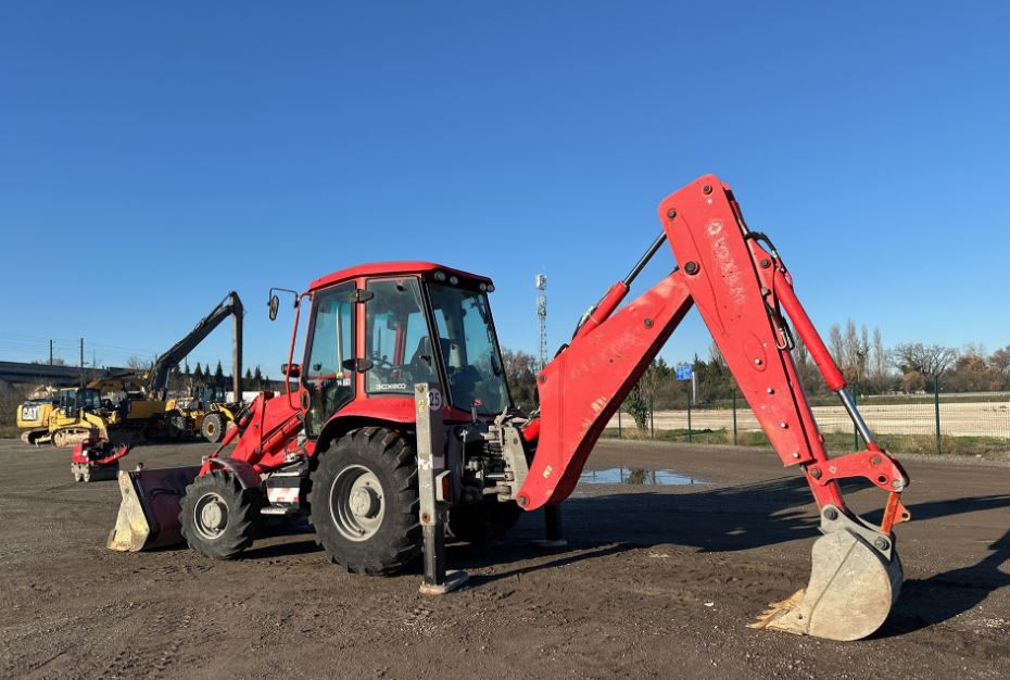 2015 Retroescavatore JCB 3CX in vendita - foto 4