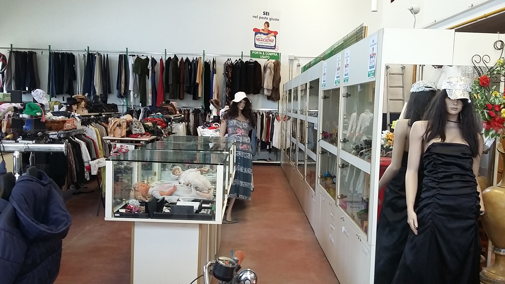 AZIENDA COMMERCIALE VENDITA OGGETTI USATI *MERCATINO* in vendita - foto 12