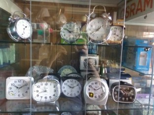 Stock. Materiale elettrico vario 22.pedane in vendita - foto 2