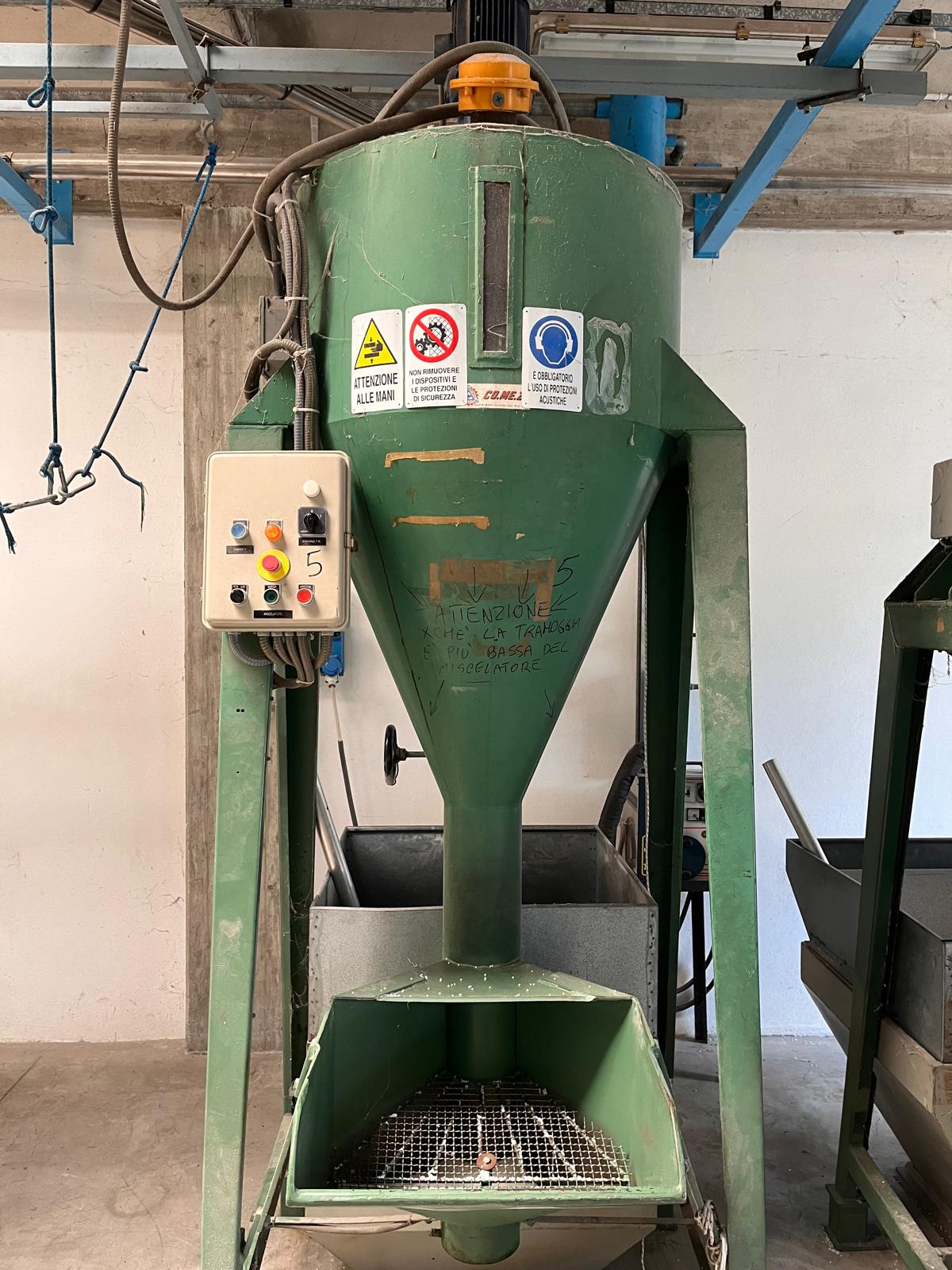 Silos miscelatore  in vendita - foto 1