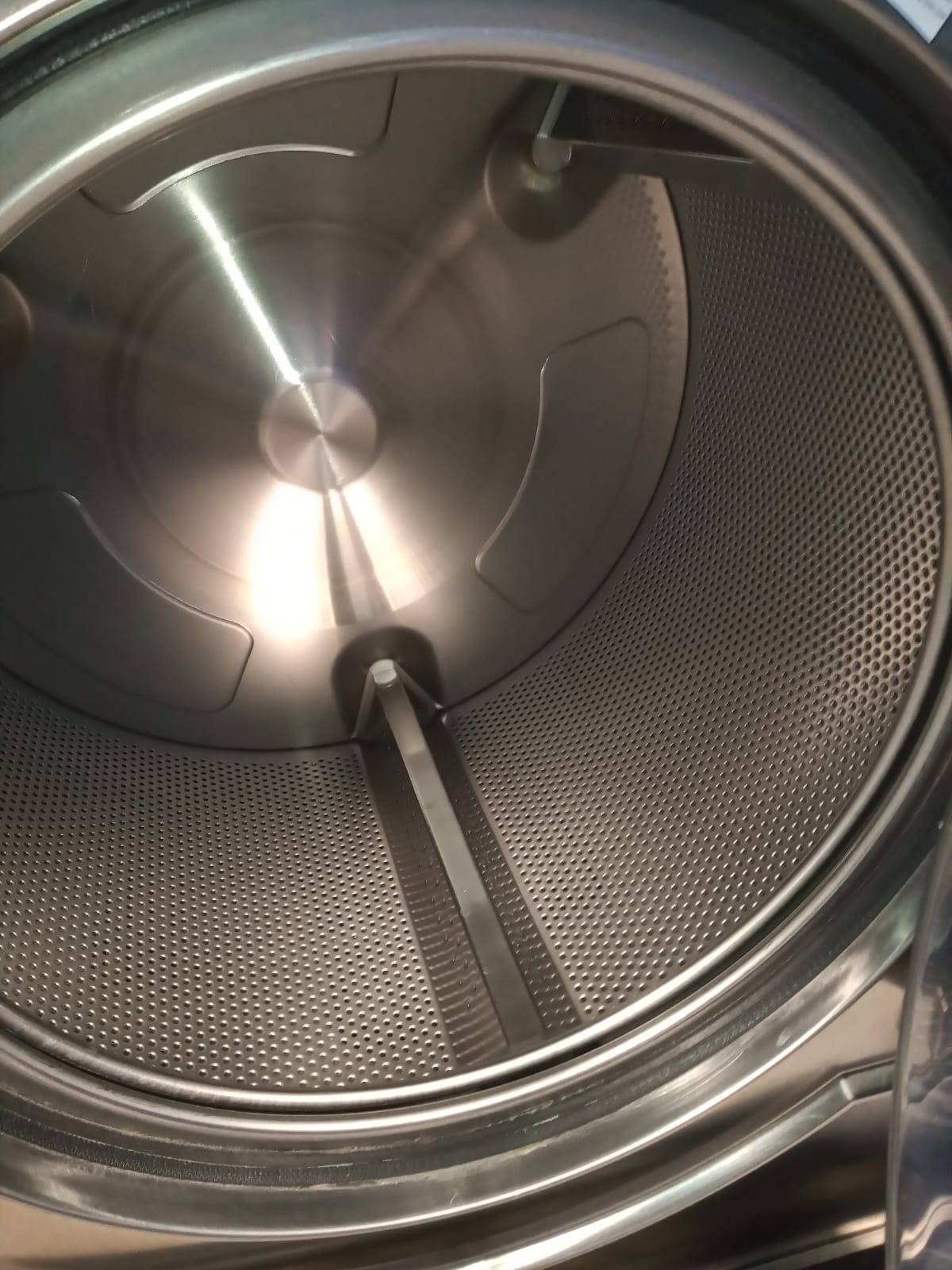 LAVATRICE INDUSTRIALE CAPACITÀ DI CARICO 18 KG in vendita - foto 2