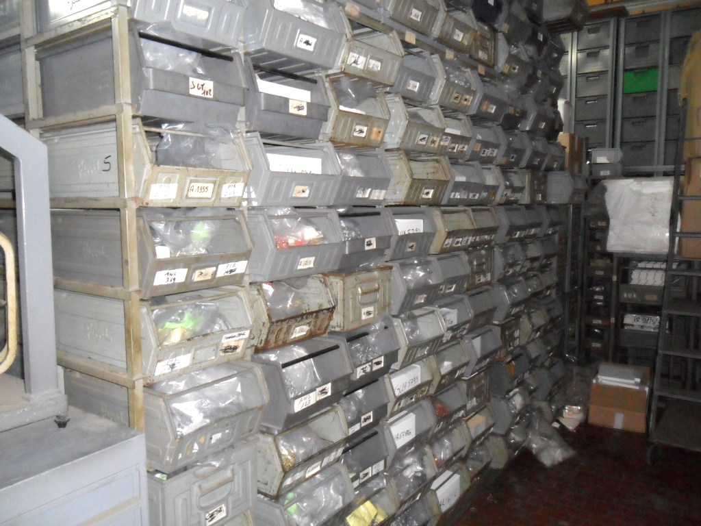 CASSETTE A BOCCA DI LUPO + ALVEARI in vendita - foto 1