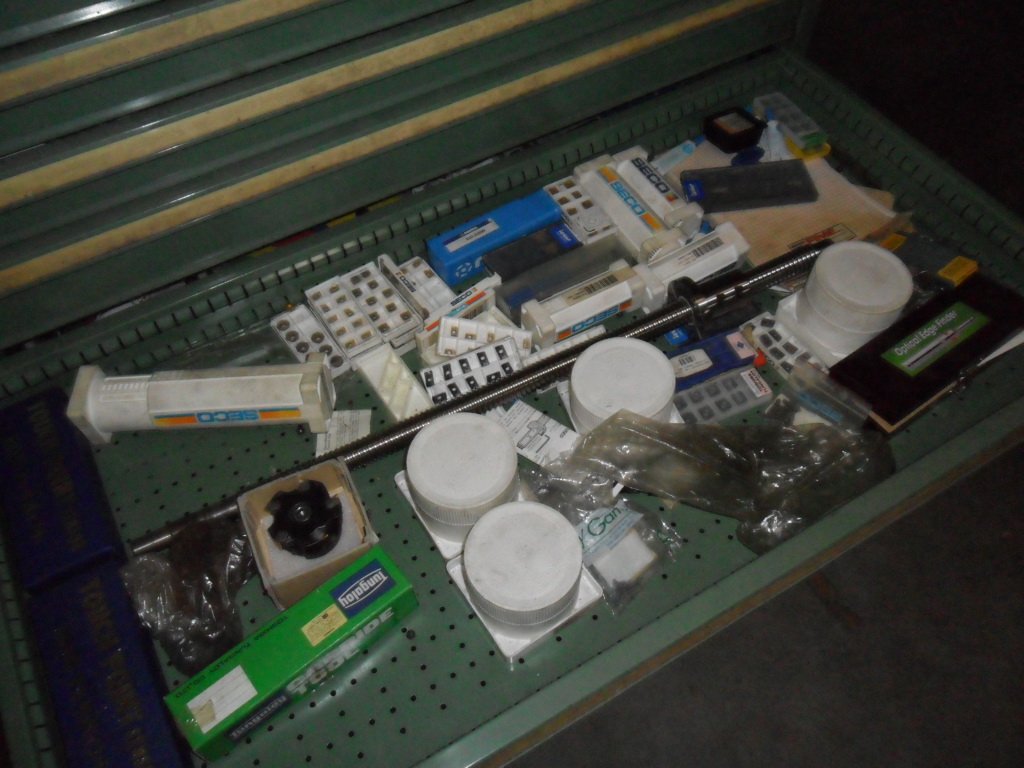 STOCK ATTREZZATURE DA OFFICINA MECCANICA in vendita - foto 10