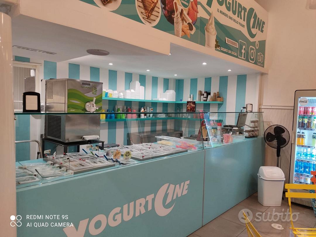Attrezzatura completa per yogurteria in vendita - foto 1