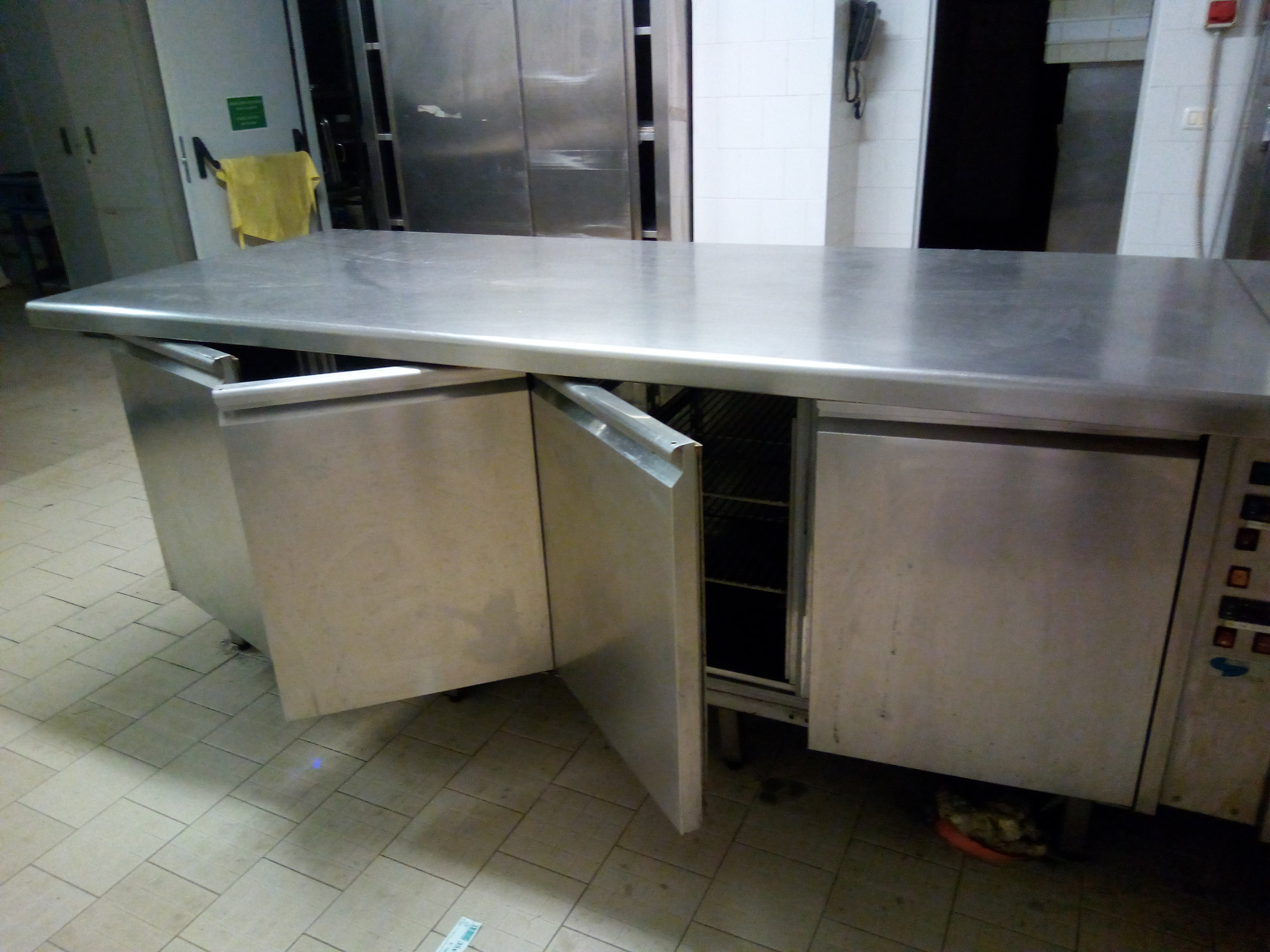 Bancone refrigerato da lavoro laboratorio pasticceria in vendita - foto 1