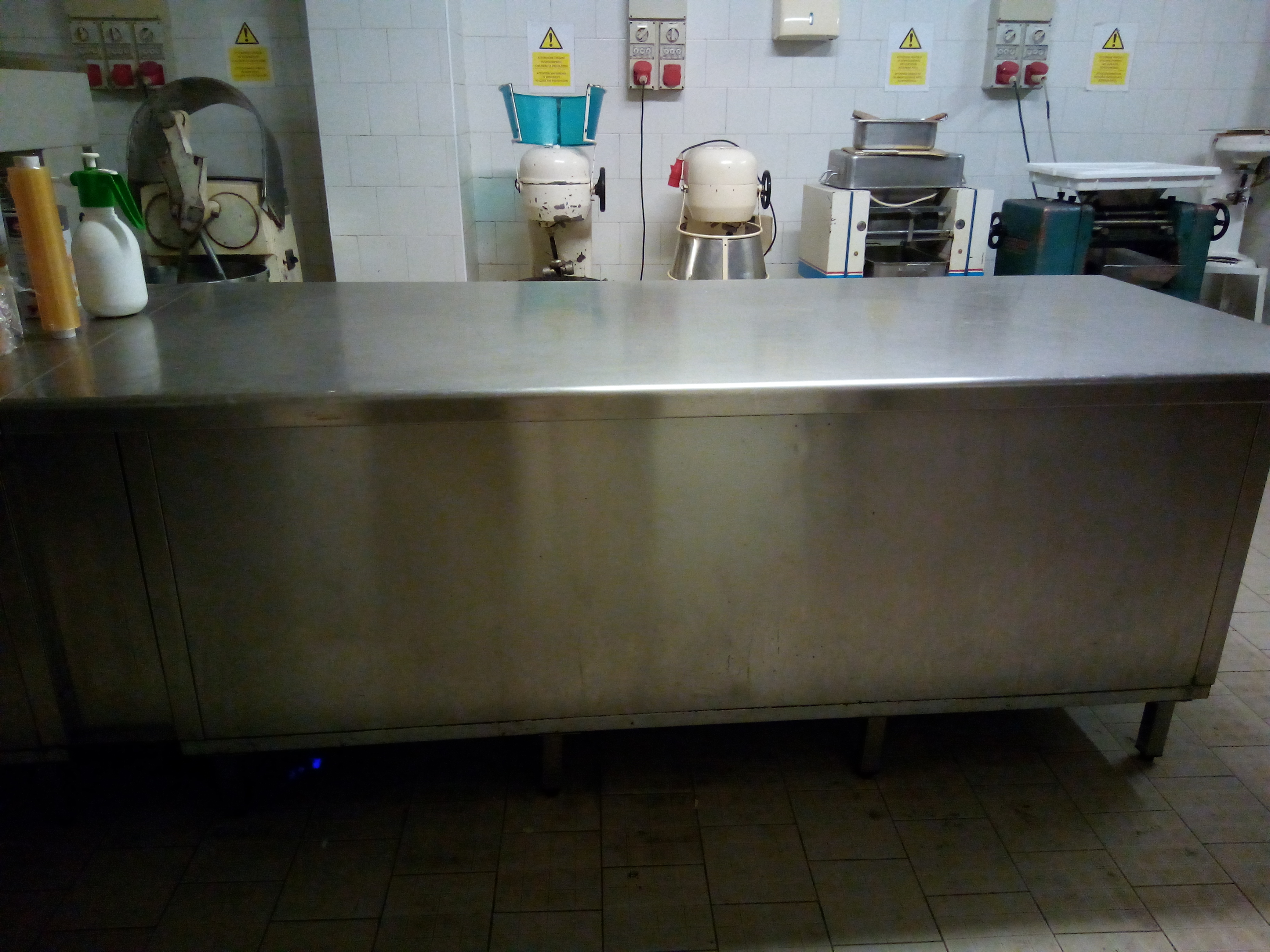 Bancone refrigerato da lavoro laboratorio pasticceria in vendita - foto 3