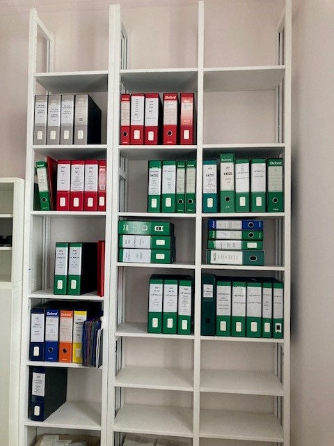 Un arredo completo e pronto per il tuo piccolo ufficio in vendita - foto 7