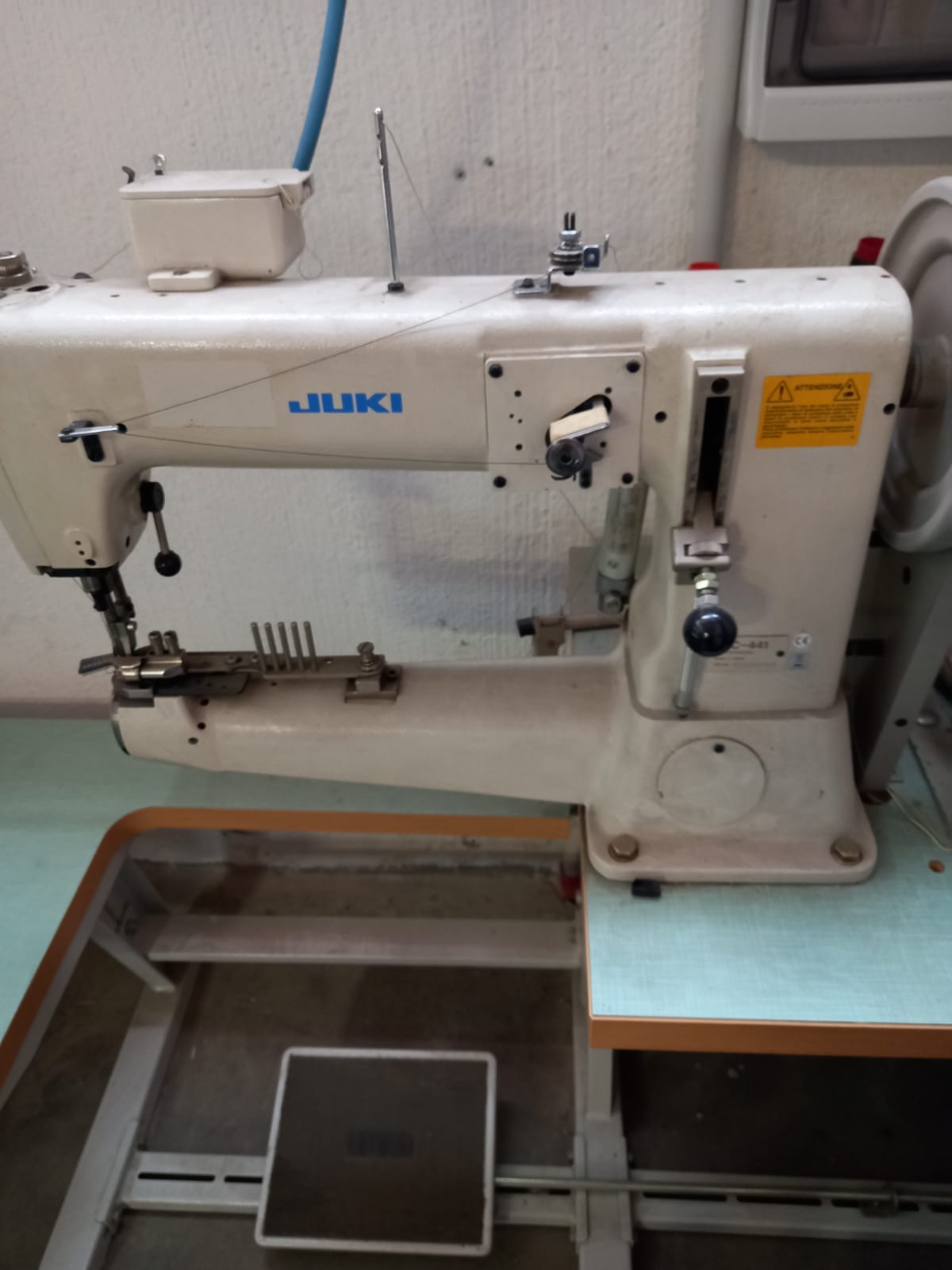 Vendesi 2 (due) macchine da cucire marca BROTHER  in vendita - foto 3