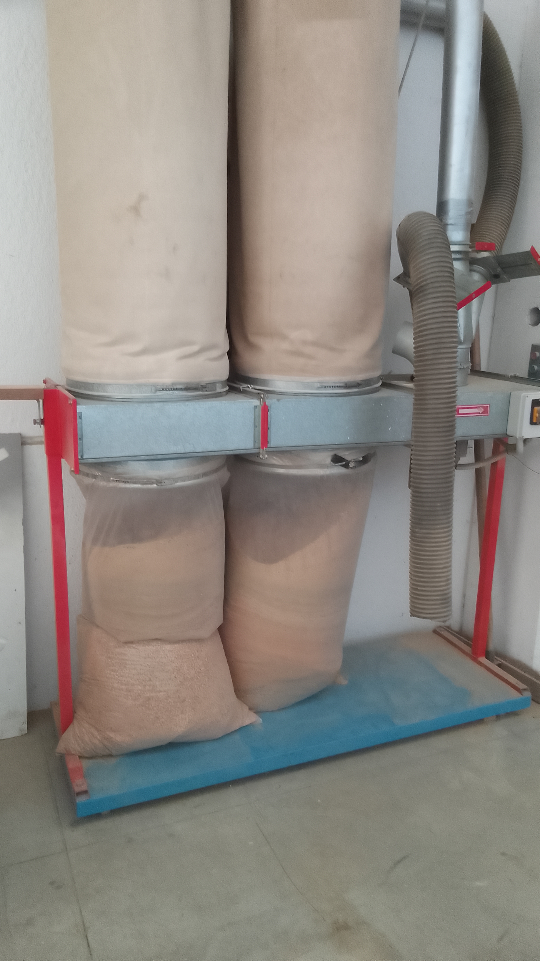 Aspiratore a due sacchi 380volt  in vendita - foto 3
