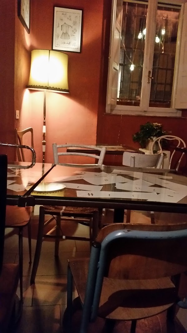 Vendo arredo e attrezzatura BAR/LIBRERIA in vendita - foto 4