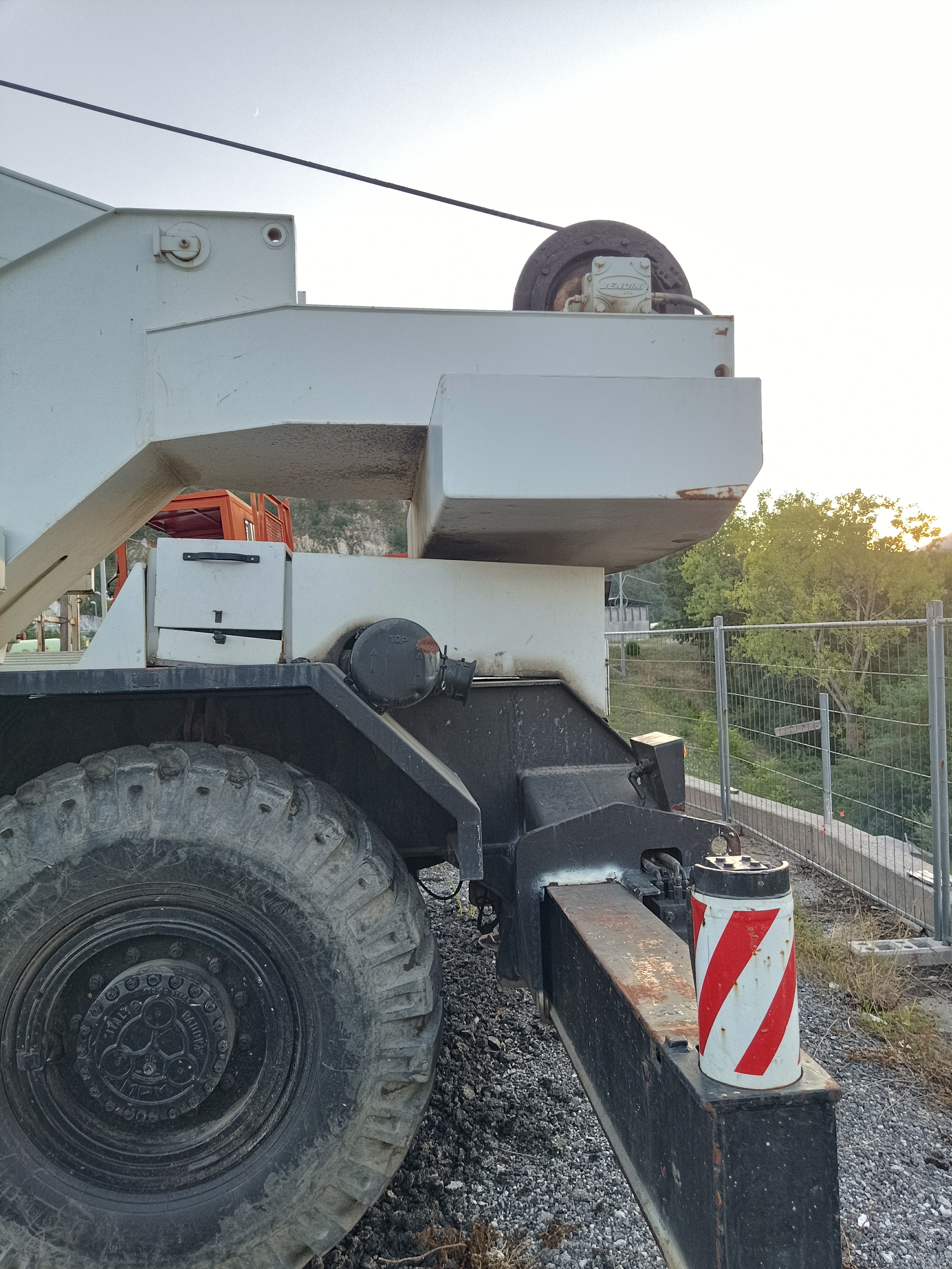 Gru / Crane Bendini 20 m 35 ton - Rotativa Ore 5000 in vendita - foto 8
