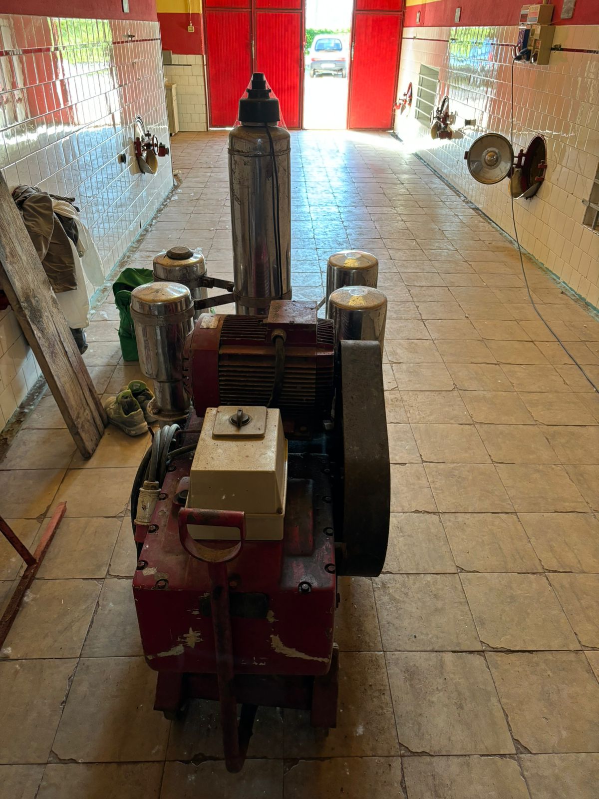 Pompa enologica a pistoni  in vendita - foto 2