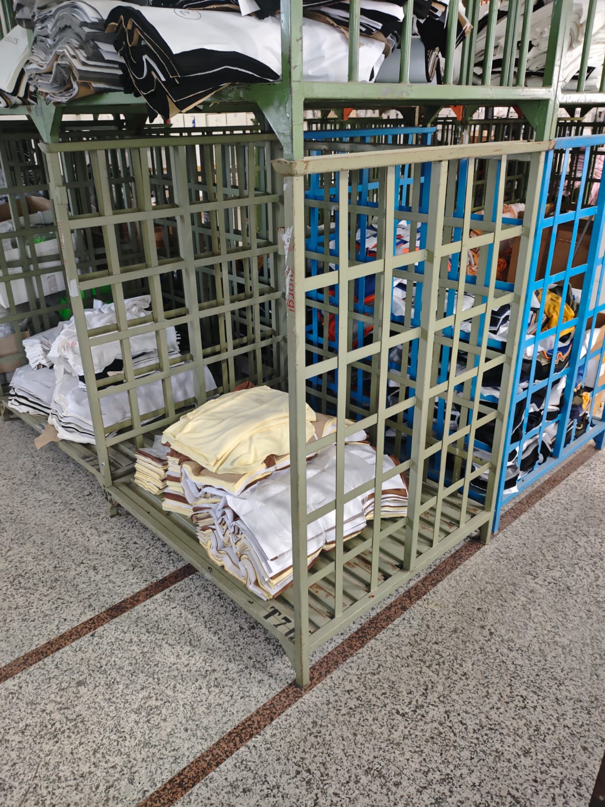 Carrelli industriali in vendita - foto 2