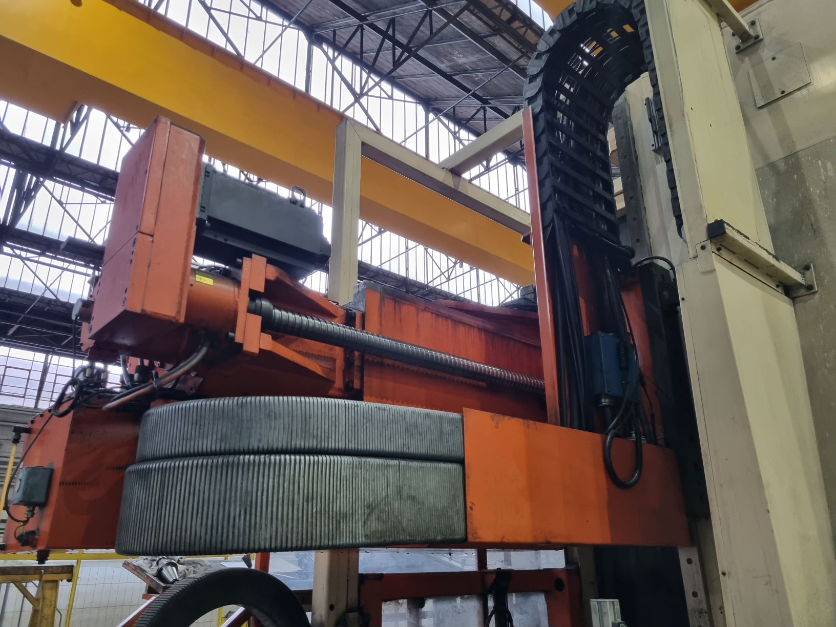 Alesatrice CNC Forest Line montante mobile in vendita - foto 6