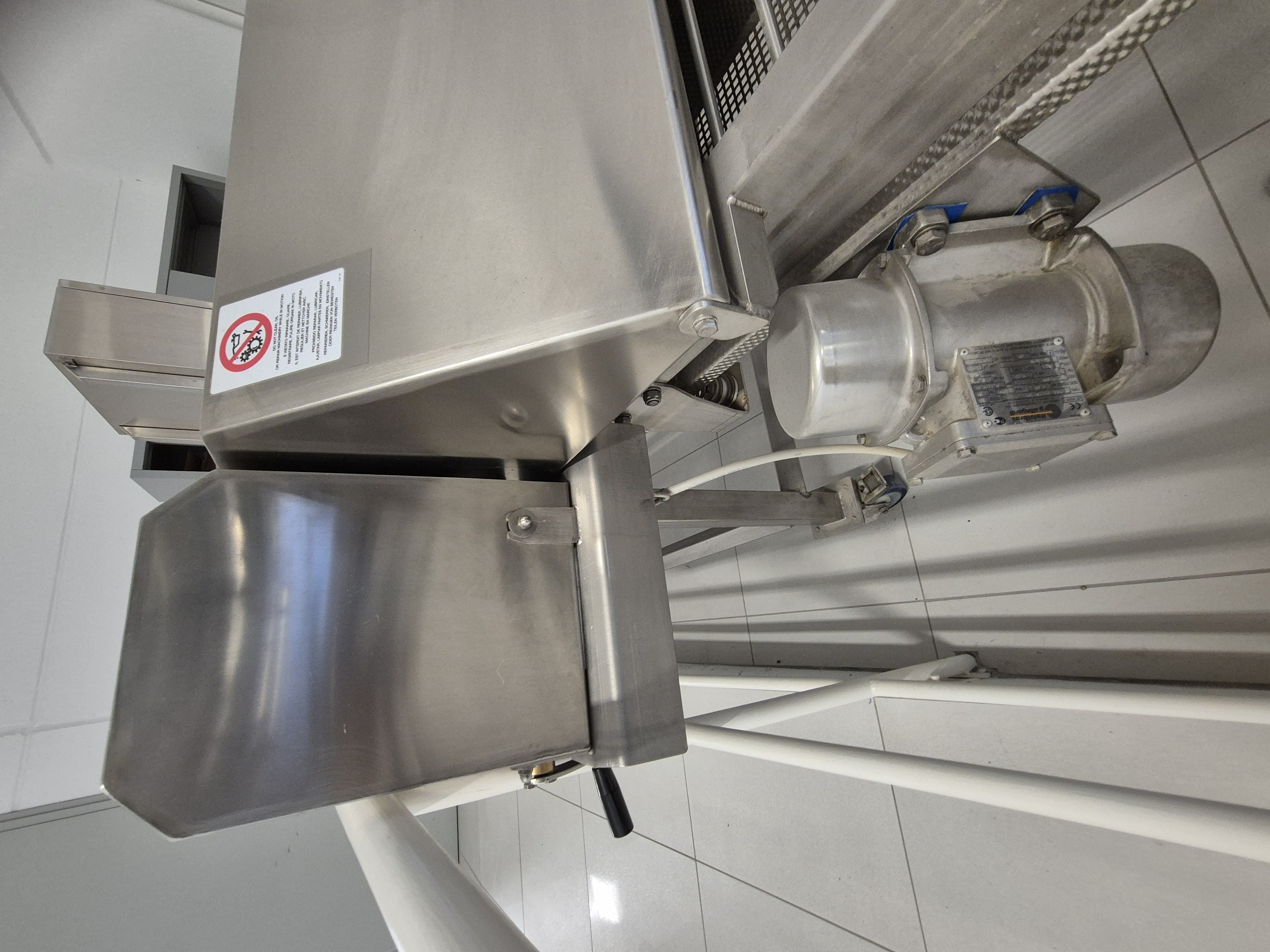  Macchina affettatrice per piccole imprese alimentari in vendita - foto 3