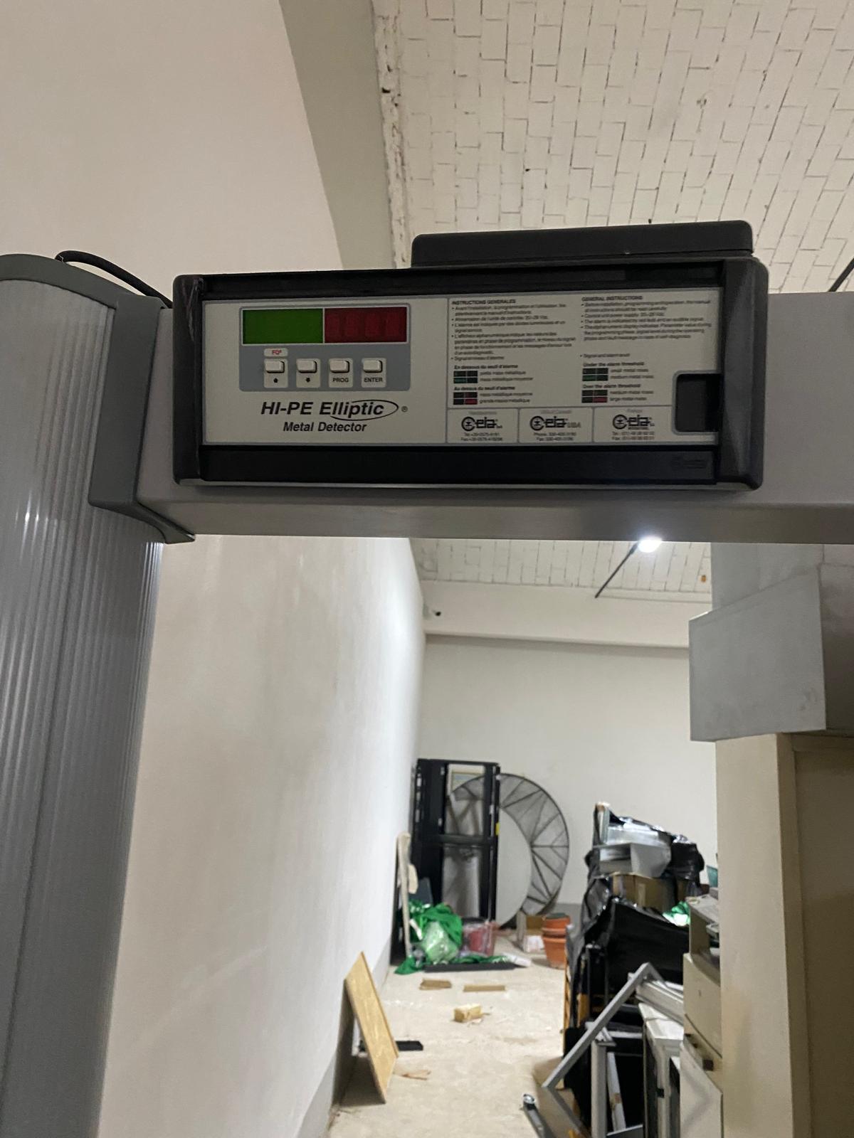 Ceia 02PN8 HI-PE HELLIPTIC Metal detector portale in vendita - foto 3