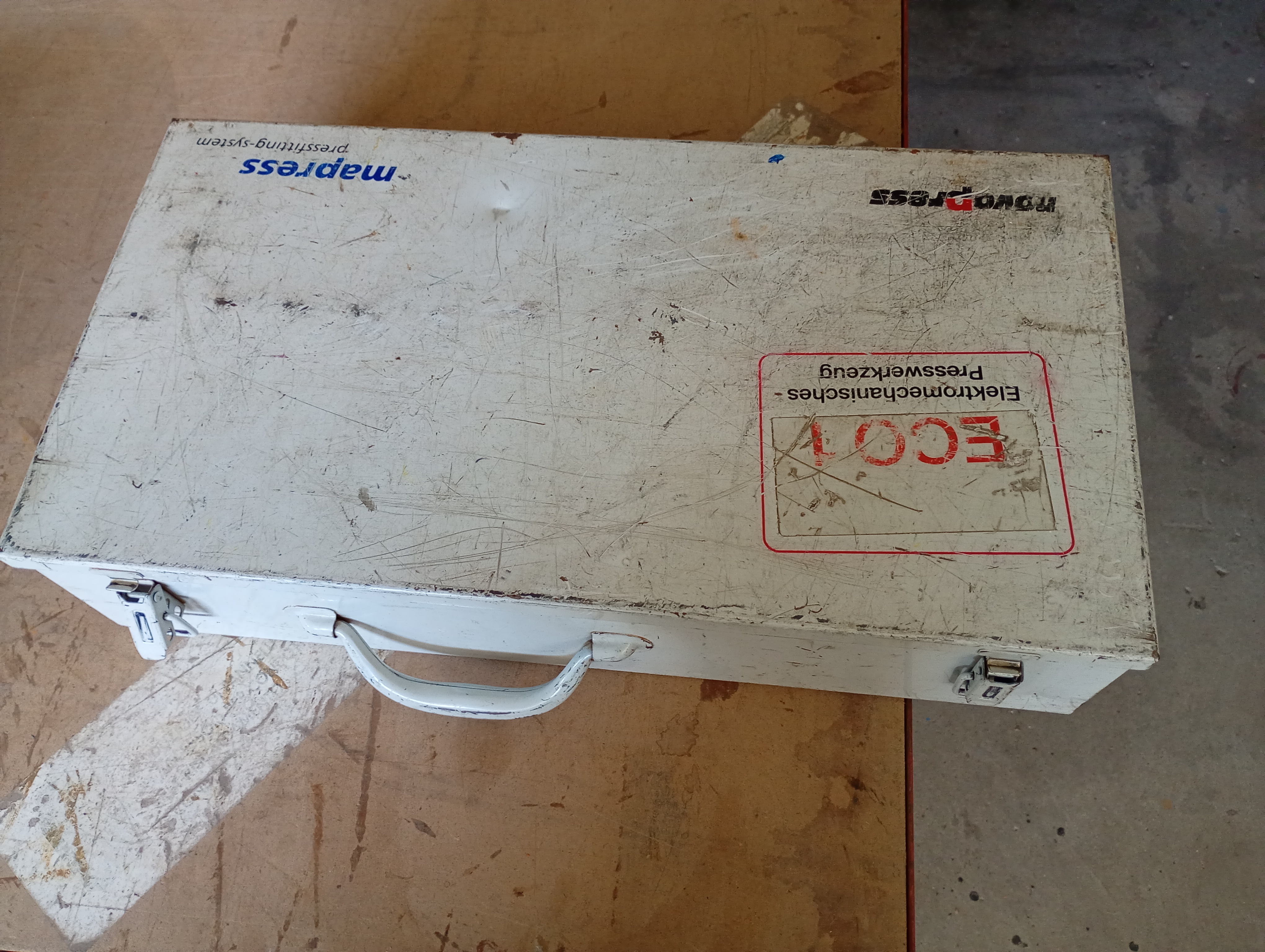 Pressatrice elettrica Ridgid in vendita - foto 3