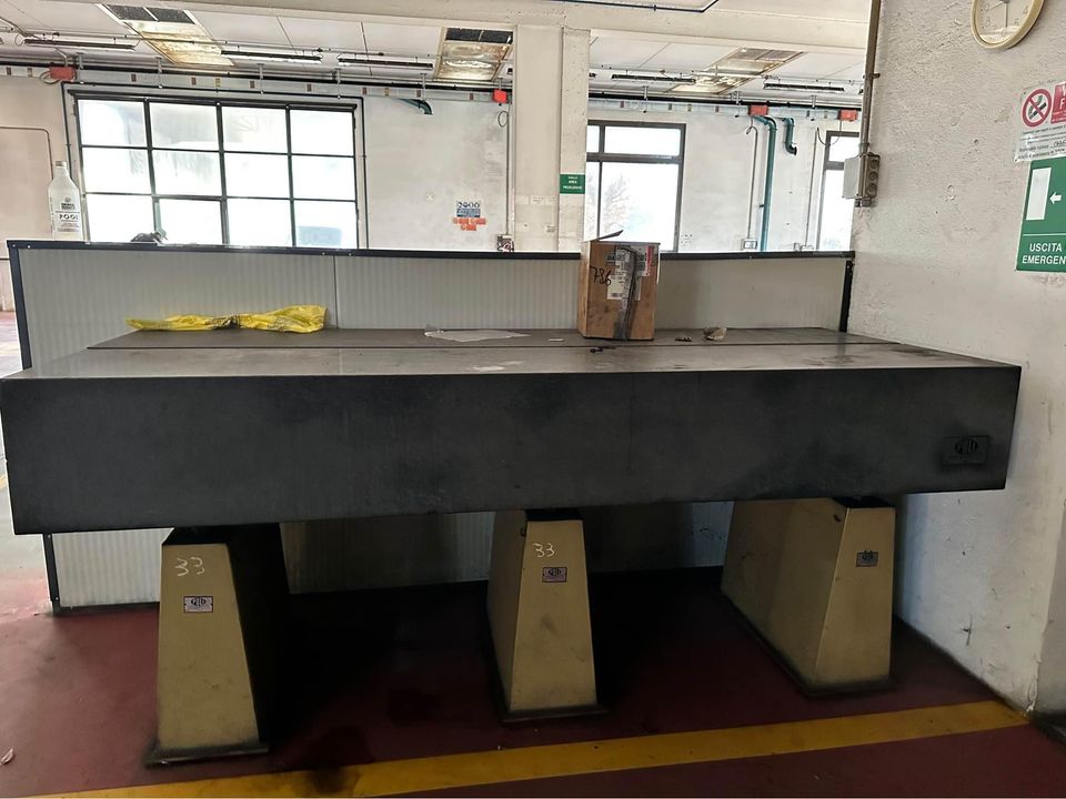 Attrezzatura officina in vendita