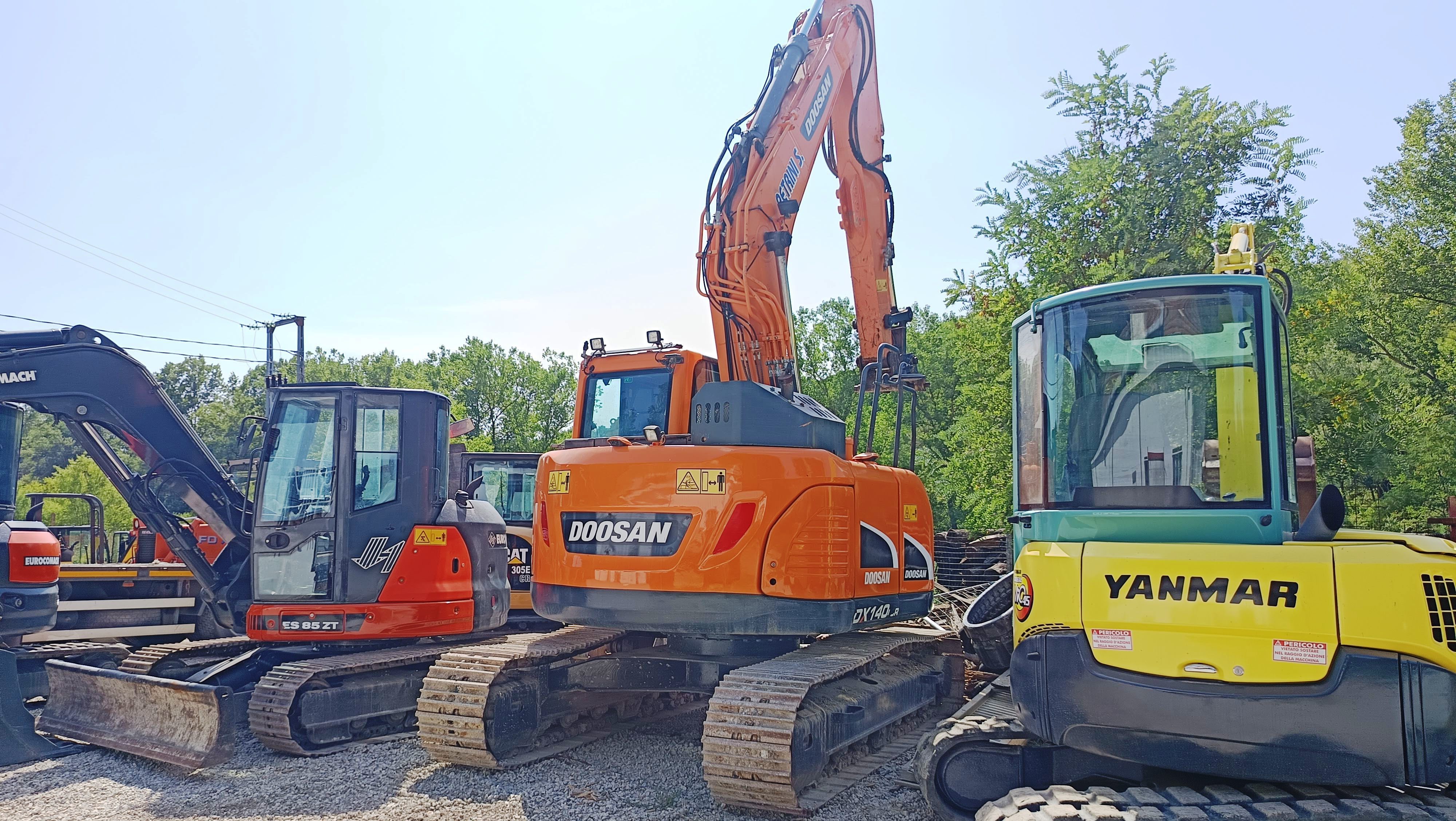 Escavatore DOOSAN DX140 LCR-5 (160 q.li) in vendita - foto 8