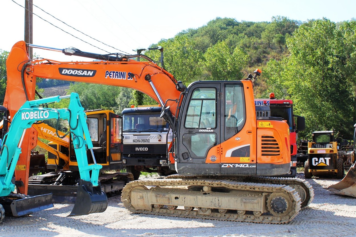 Escavatore DOOSAN DX140 LCR-5 (160 q.li) in vendita - foto 5