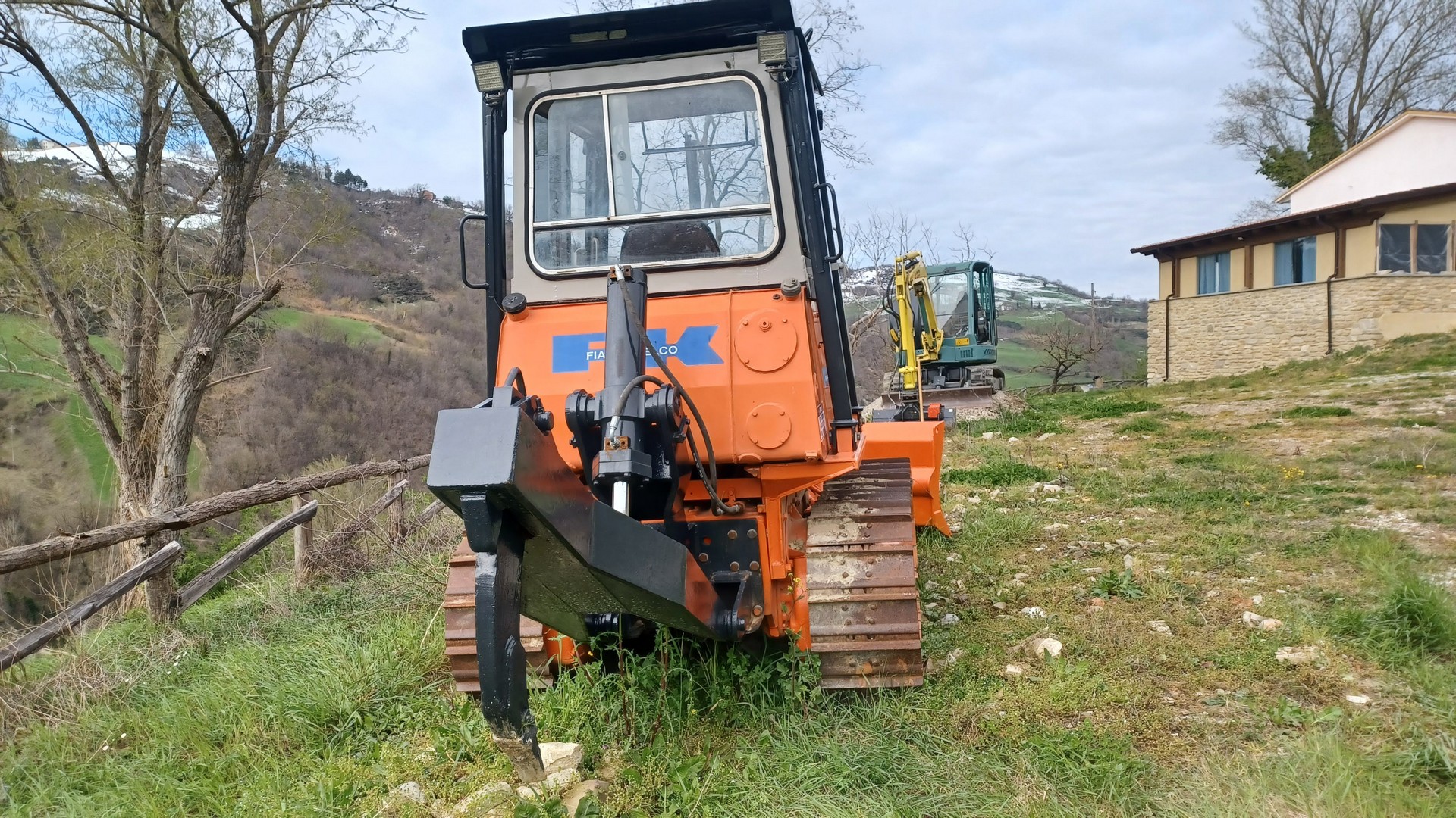 Apripista Cingolato FIAT-ALLIS FD7B bulldozer in vendita - foto 6