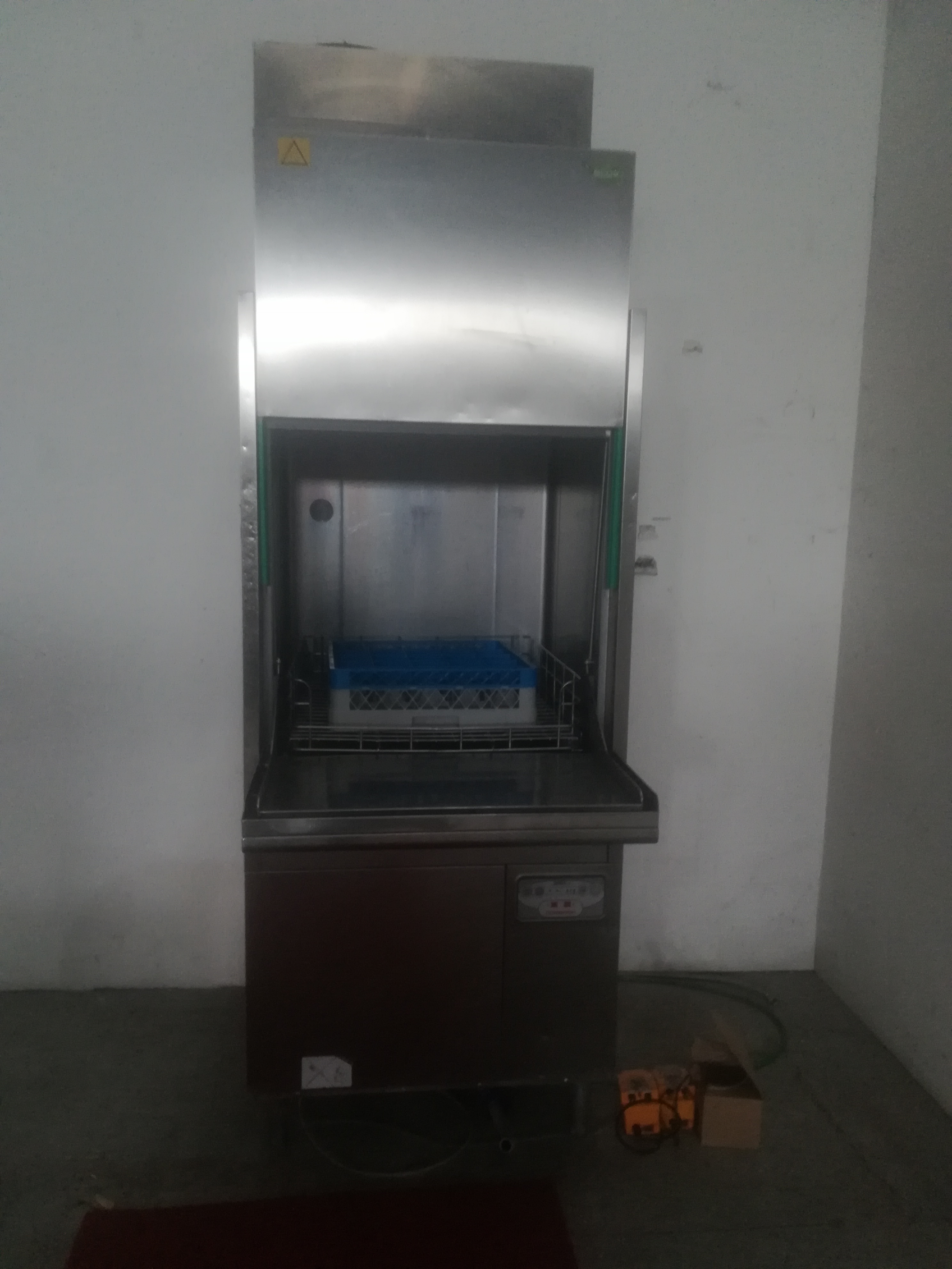 Disponibilita attrezz. per locali ristorazione  in vendita - foto 4