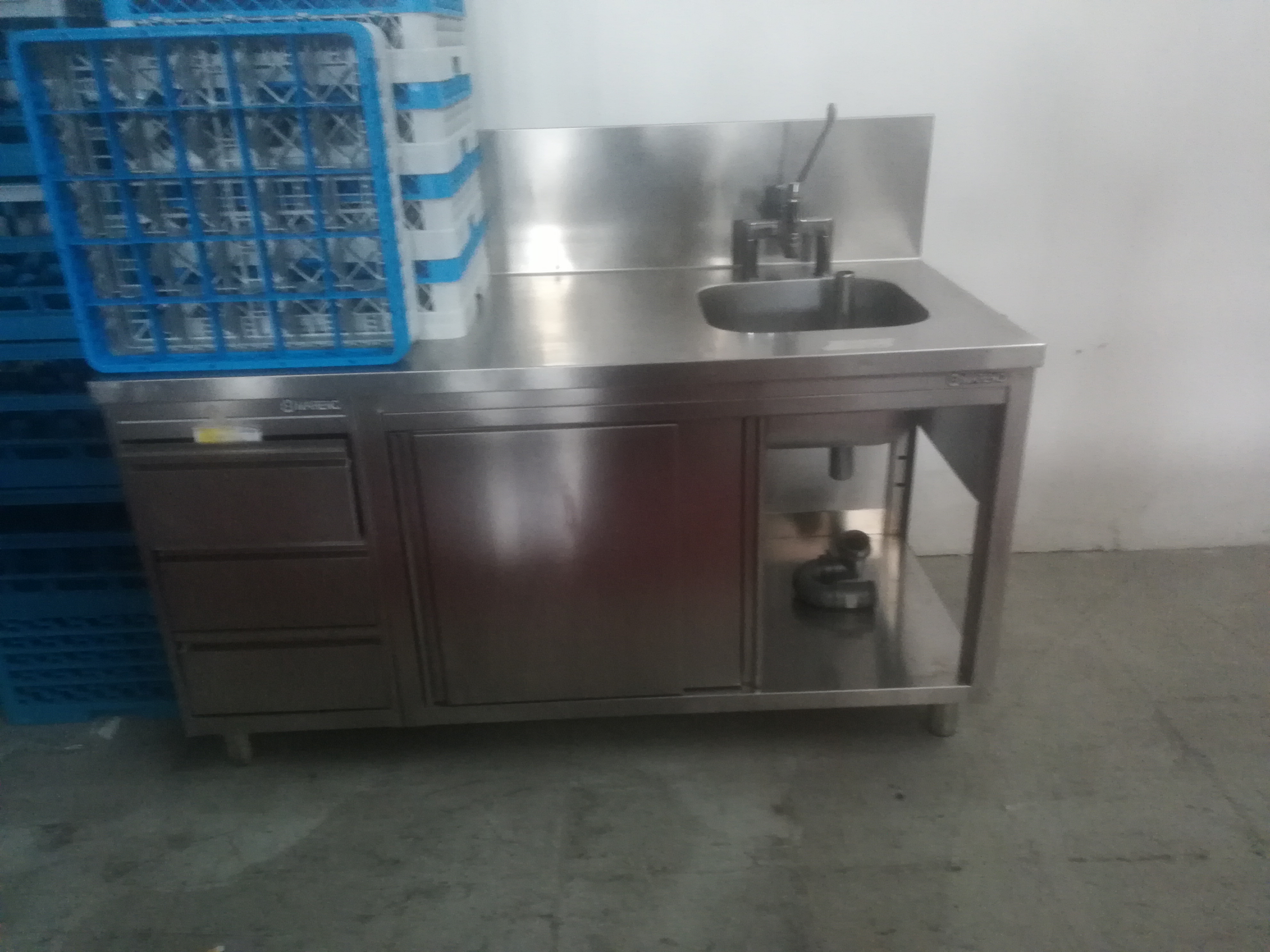 Disponibilita attrezz. per locali ristorazione  in vendita - foto 3