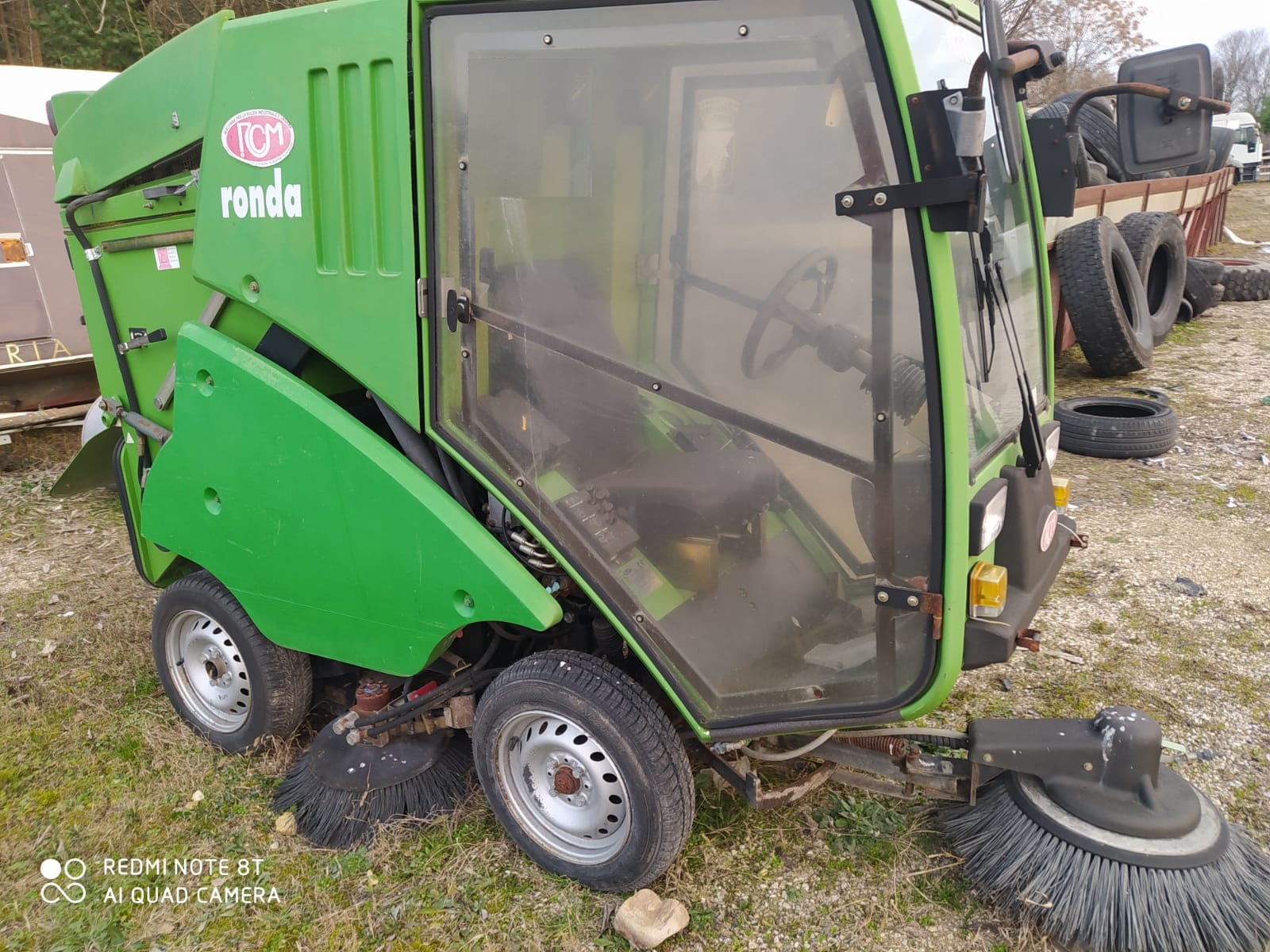 Motospazzatrice Kubota  in vendita - foto 1