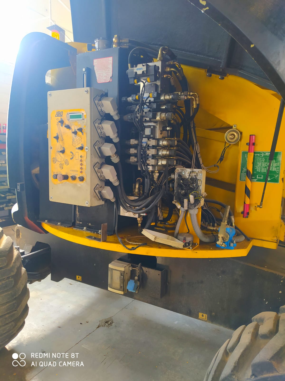 Piattaforma articolata Airo SG 1850 JD 4WD in vendita - foto 6