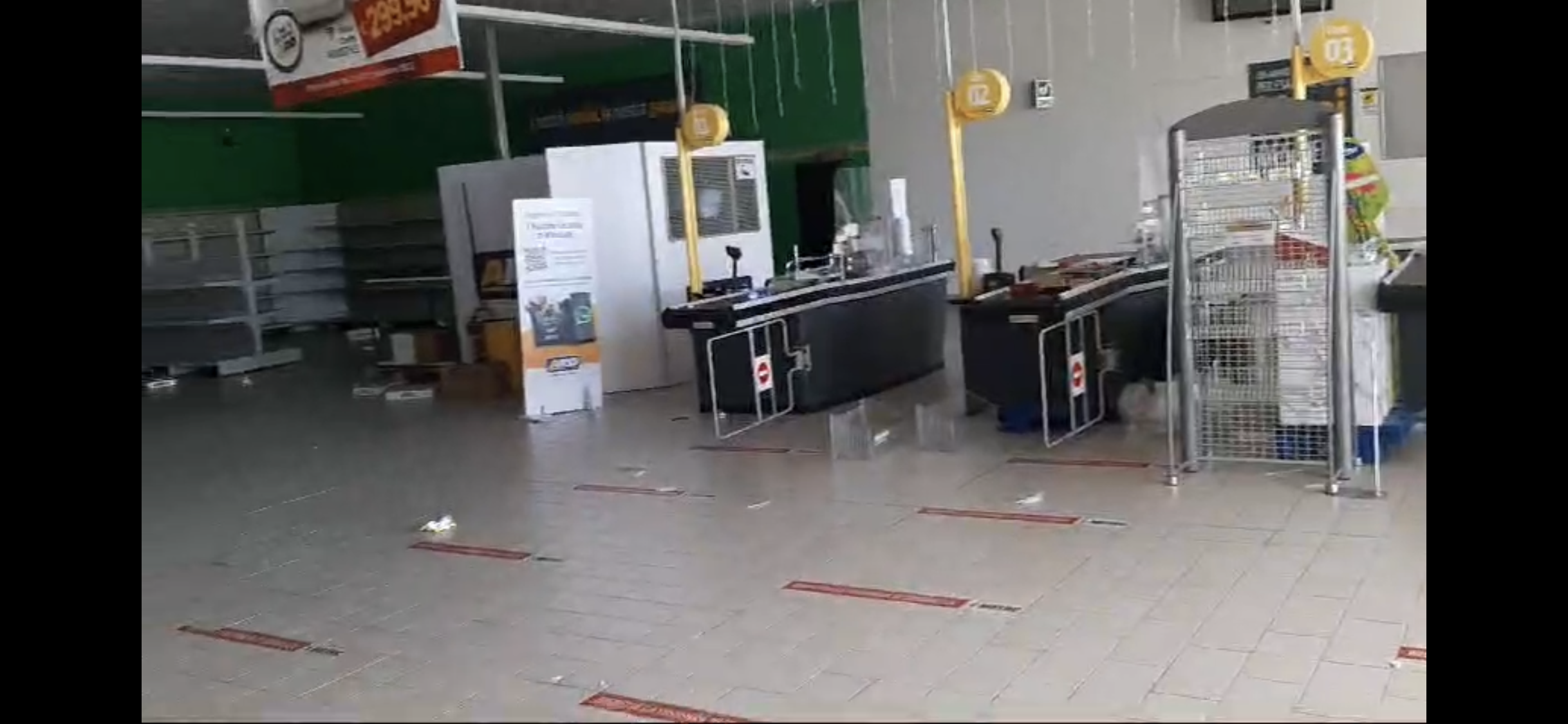 Stock attrezzature supermercato in vendita - foto 6