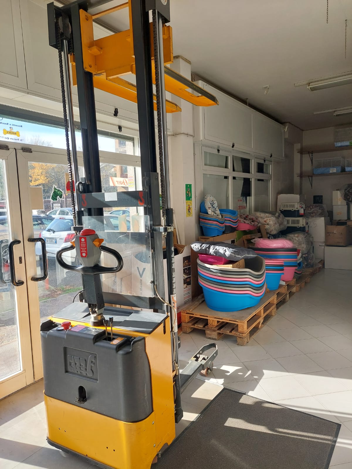 Transpallet elevatore elettrico in vendita - foto 5