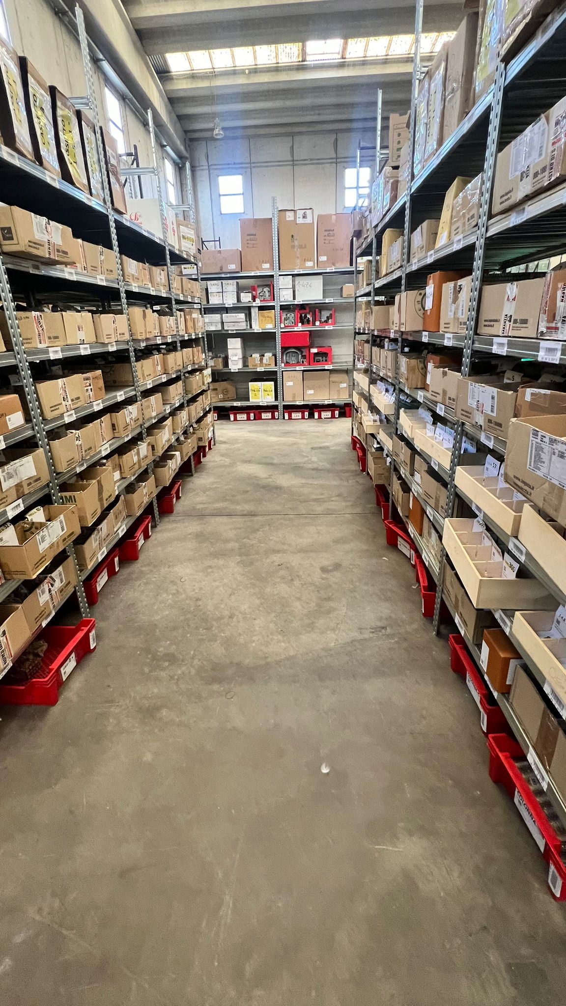 Magazzino / spazi logistici 2500 metri quadri Latina in vendita - foto 4