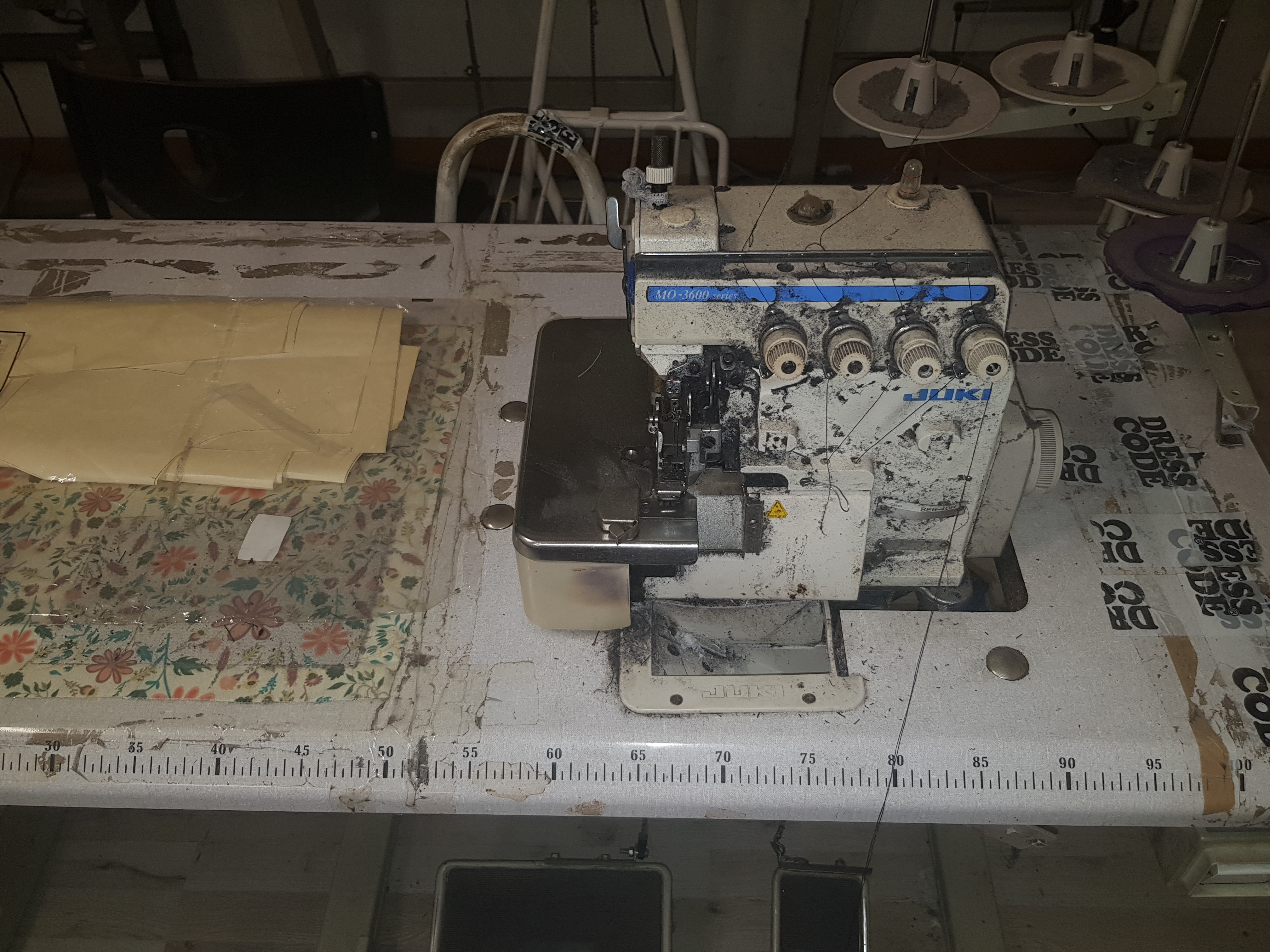 Macchine da cucire Juki industriali ed attrezzatura in vendita - foto 11