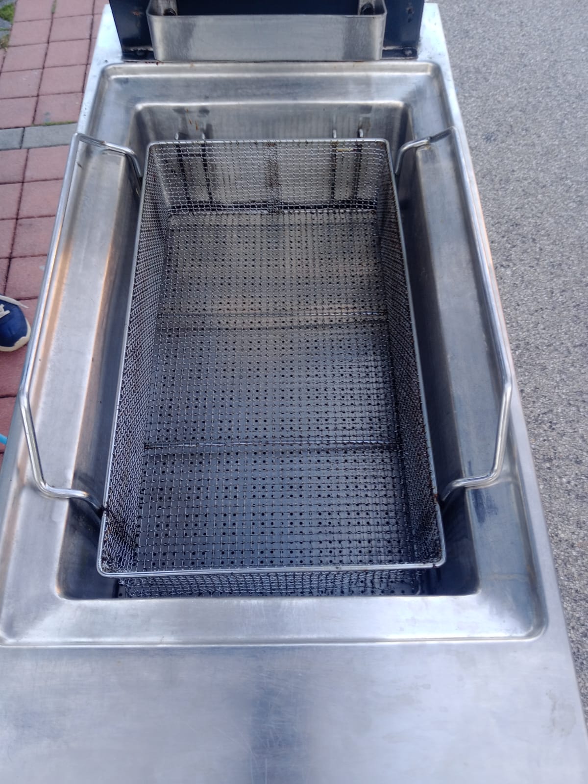 Friggitrice a gas 35 litri  in vendita - foto 6