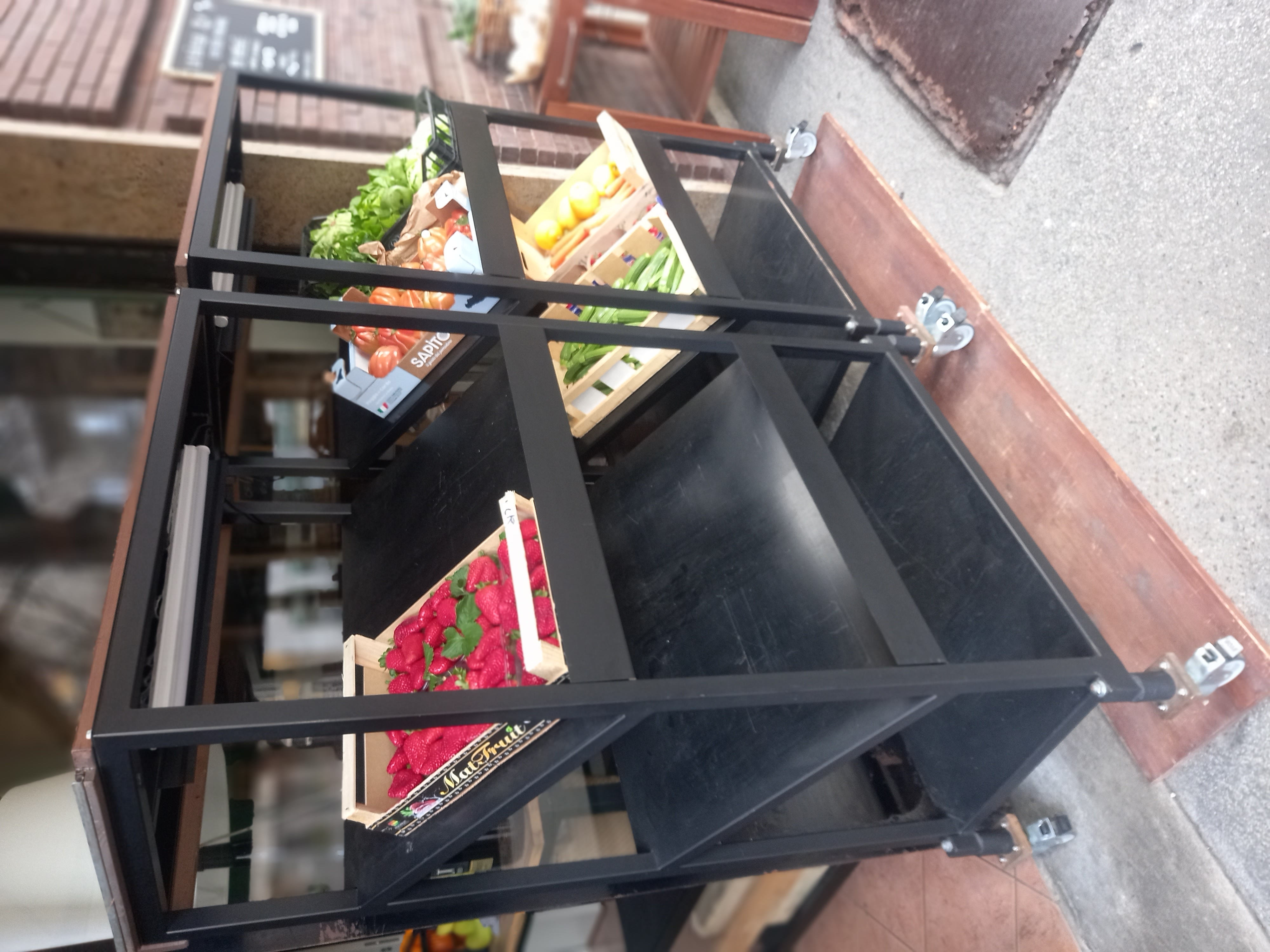Carrelli espositivi per ortofrutta  in vendita - foto 1