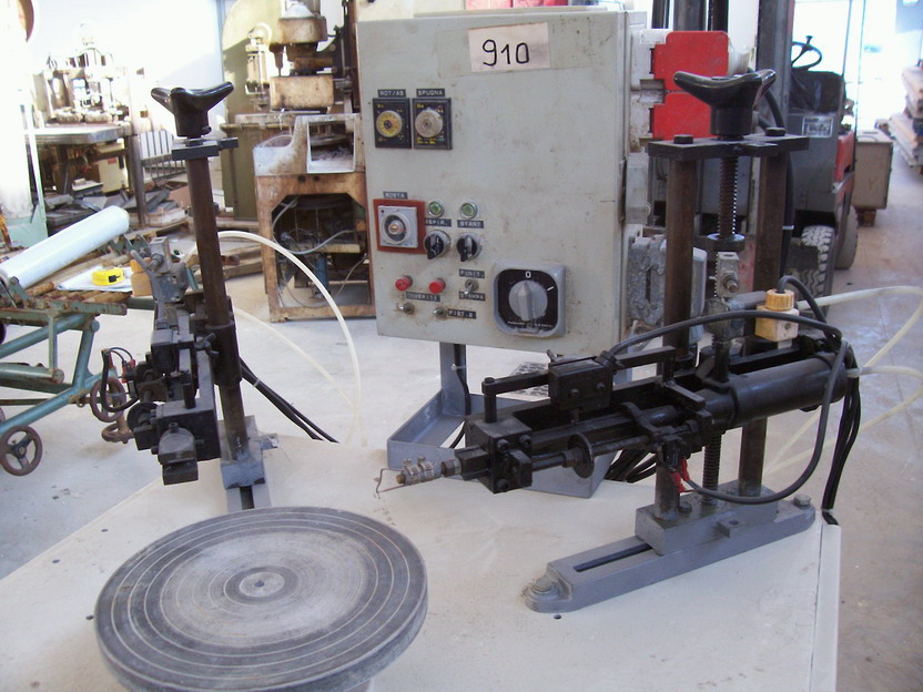 Art. 910 Finitrice automatica  in vendita - foto 4