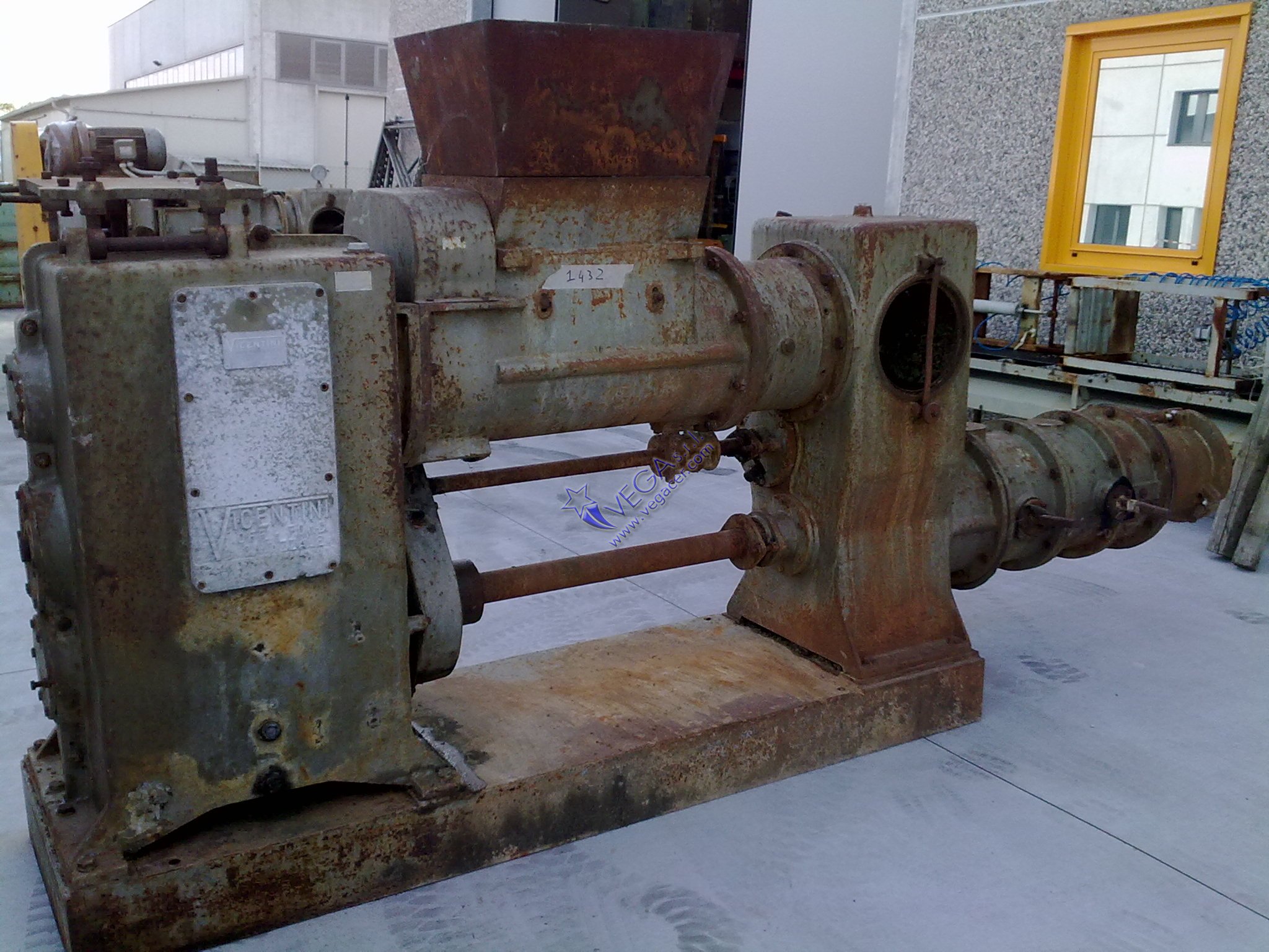 Art. 1432  Impastatrice degasatrice  in vendita - foto 2