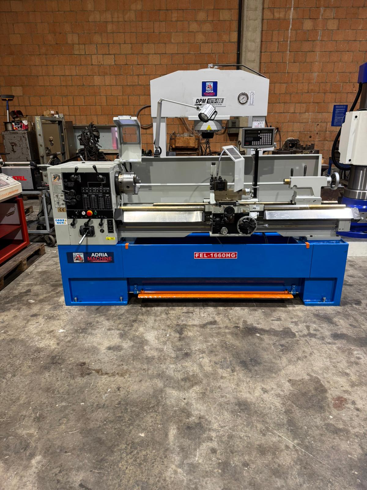 Tornio parallelo 1500x205 nuovo in vendita - foto 1