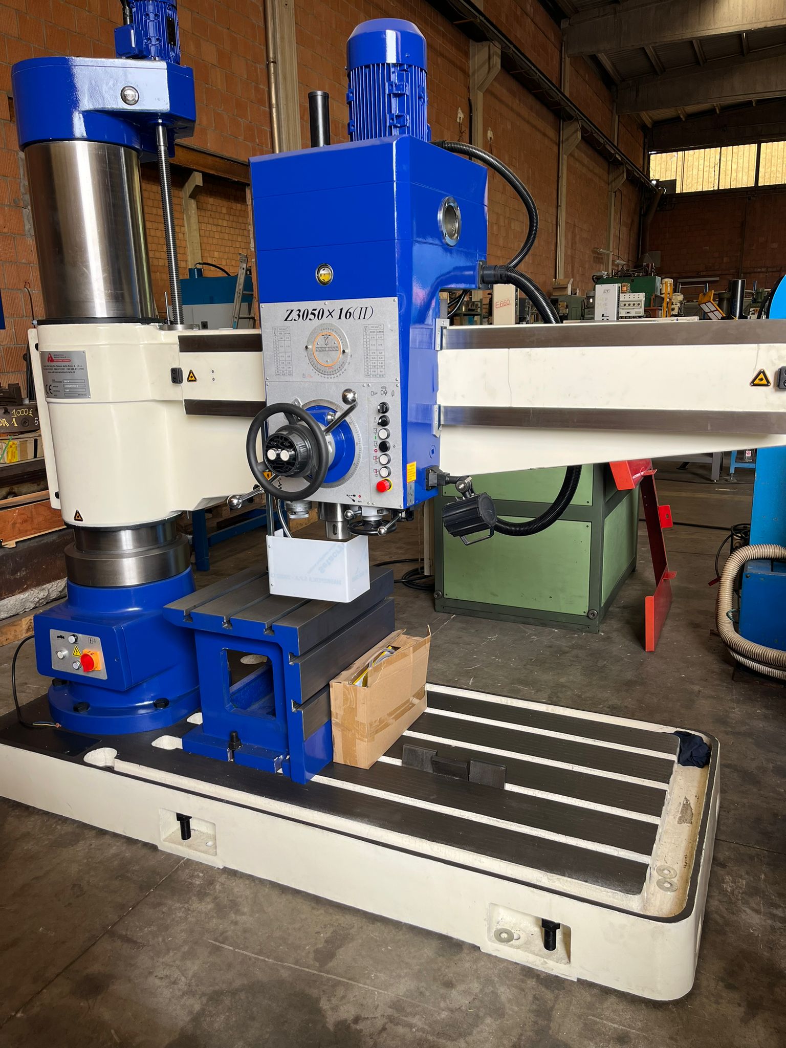 Trapano radiale 1600x50 nuovo in vendita - foto 4