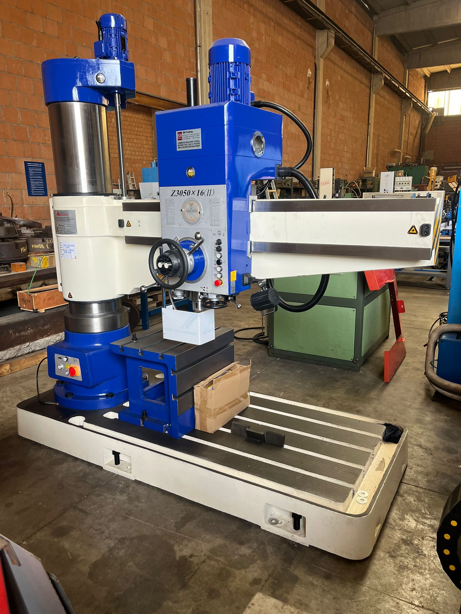 TRAPANO RADIALE 1600X50mm NUOVO in vendita - foto 1