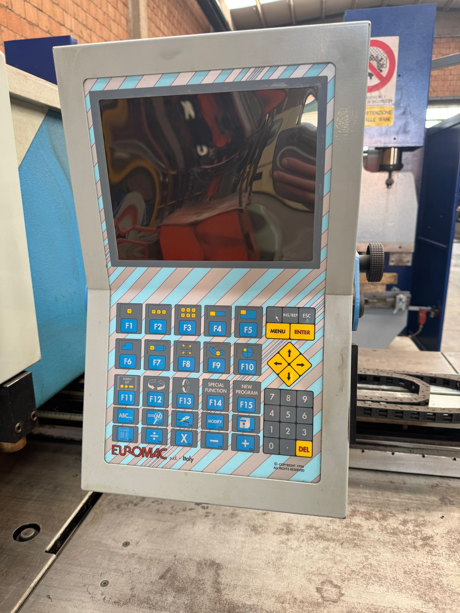 Punzonatrice Euromac usata in vendita - foto 5