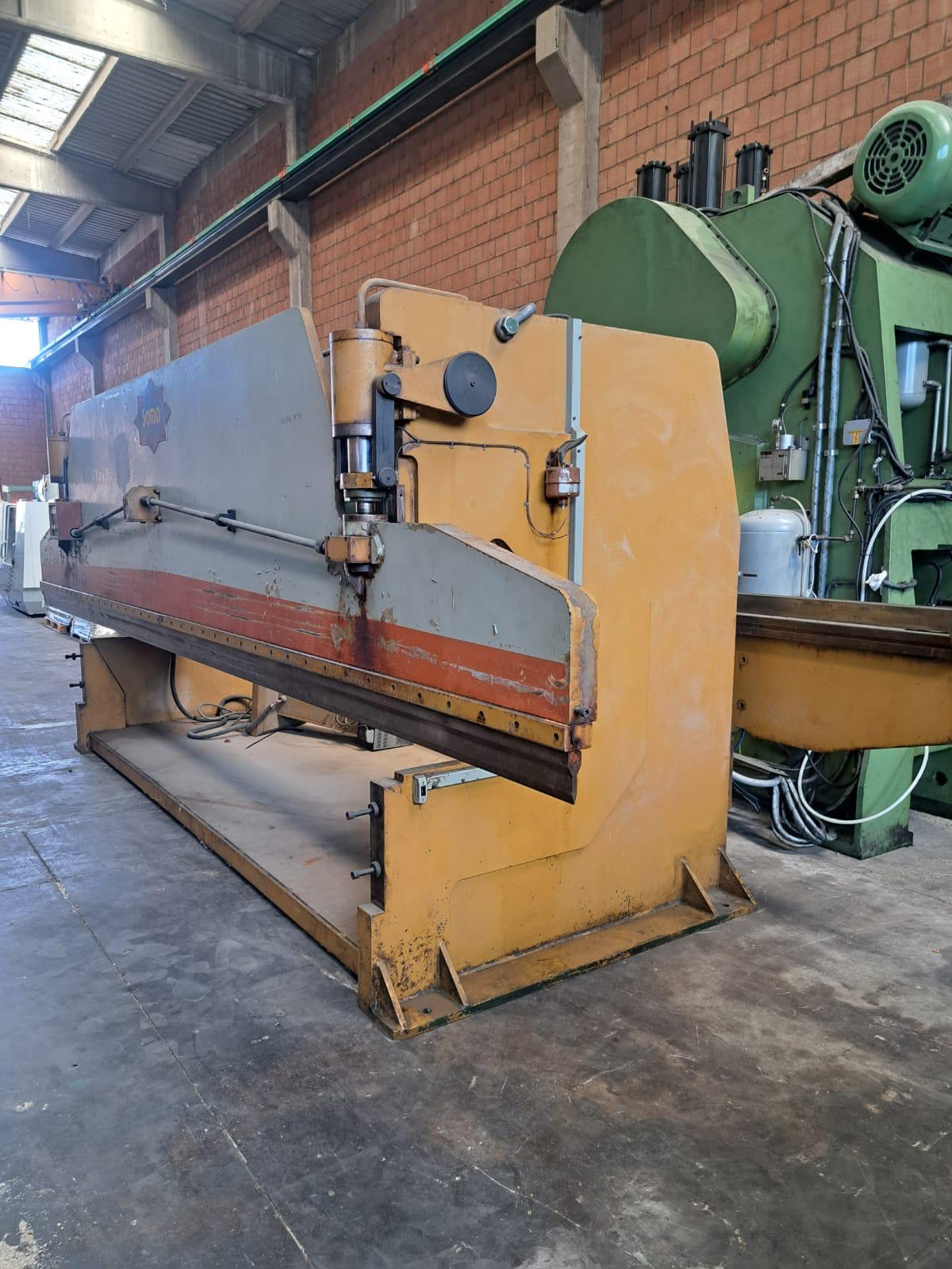 Piegatrici in vendita