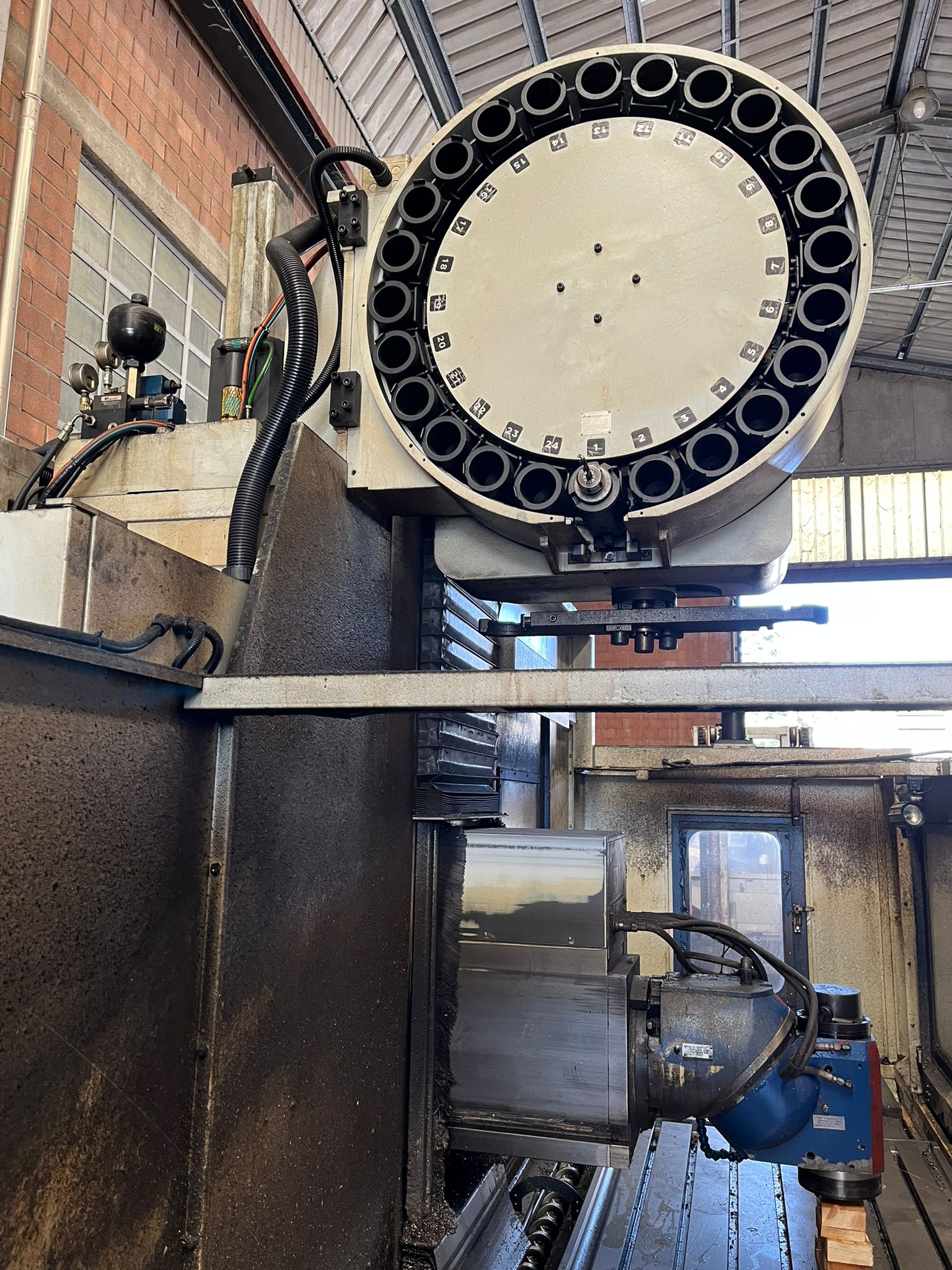 Fresatrice Eumach FBE 2000 CNC Usata in vendita - foto 3