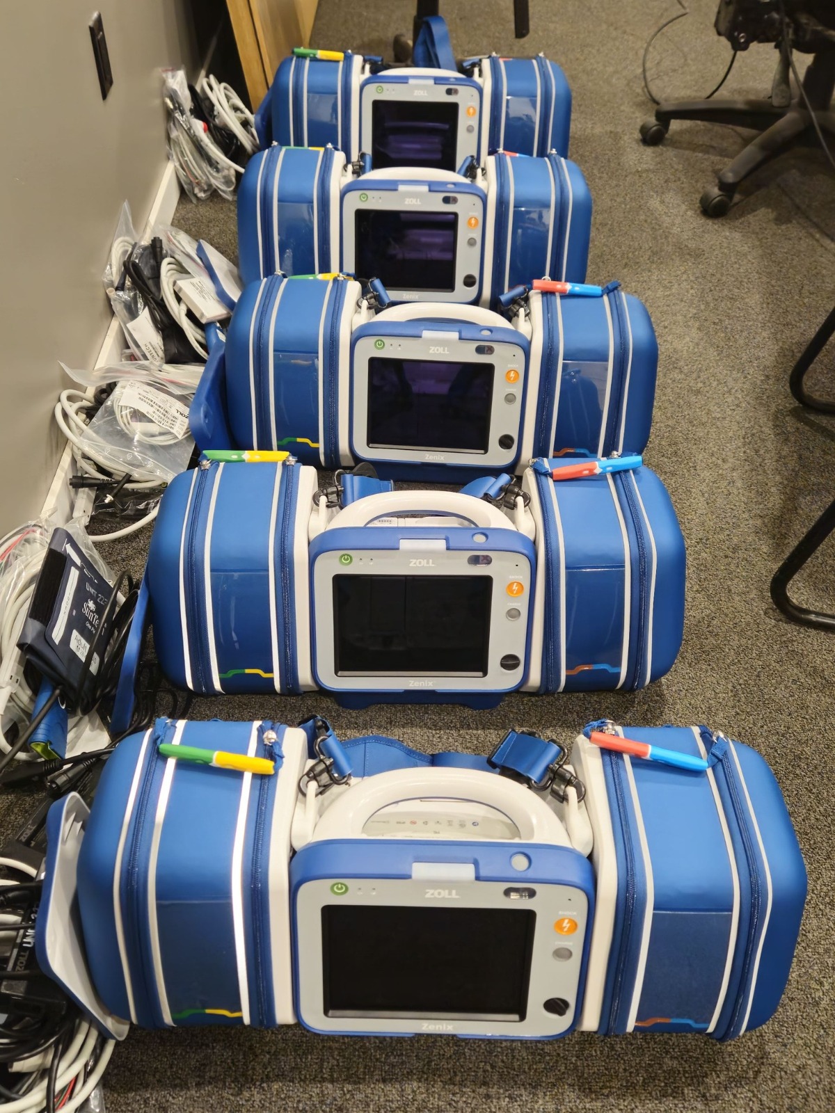 Zoll Zenix  EMS Monitor Defibrillator  in vendita - foto 1