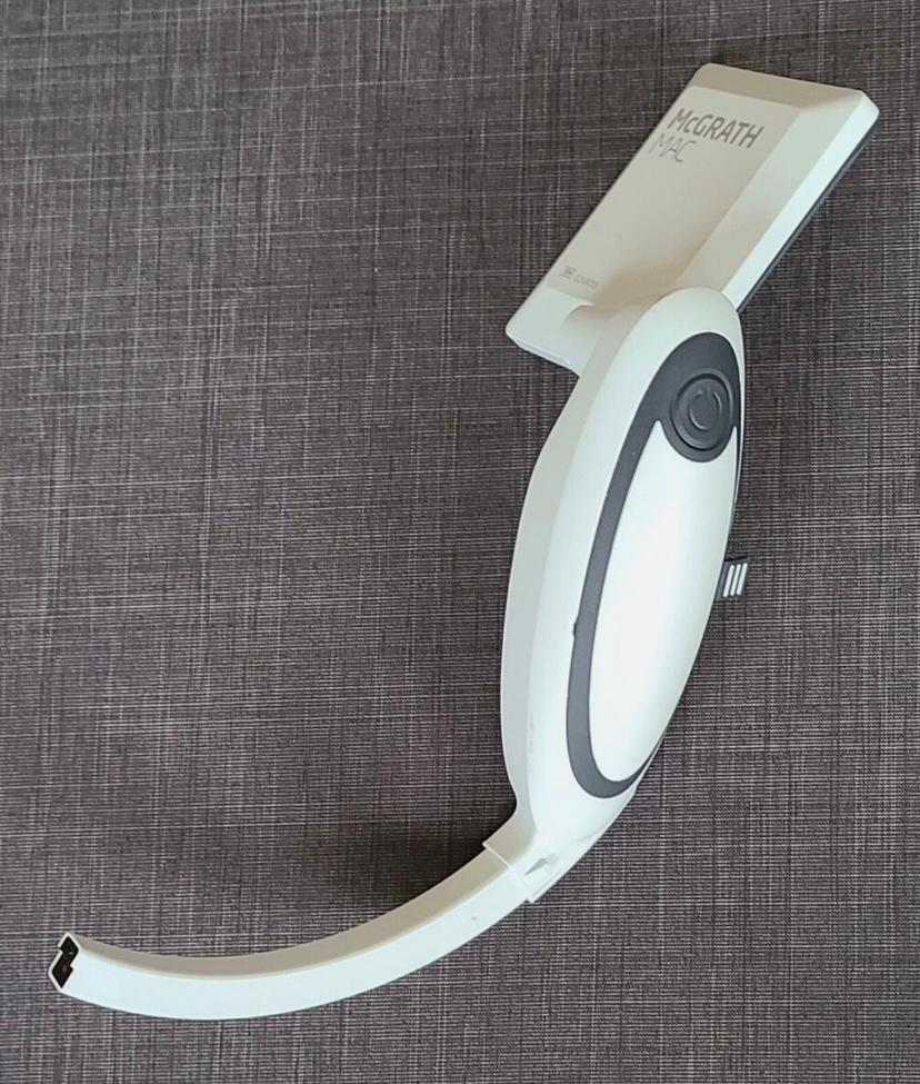 Mcgrath Mac Video laryngoscope with blade set in vendita - foto 1