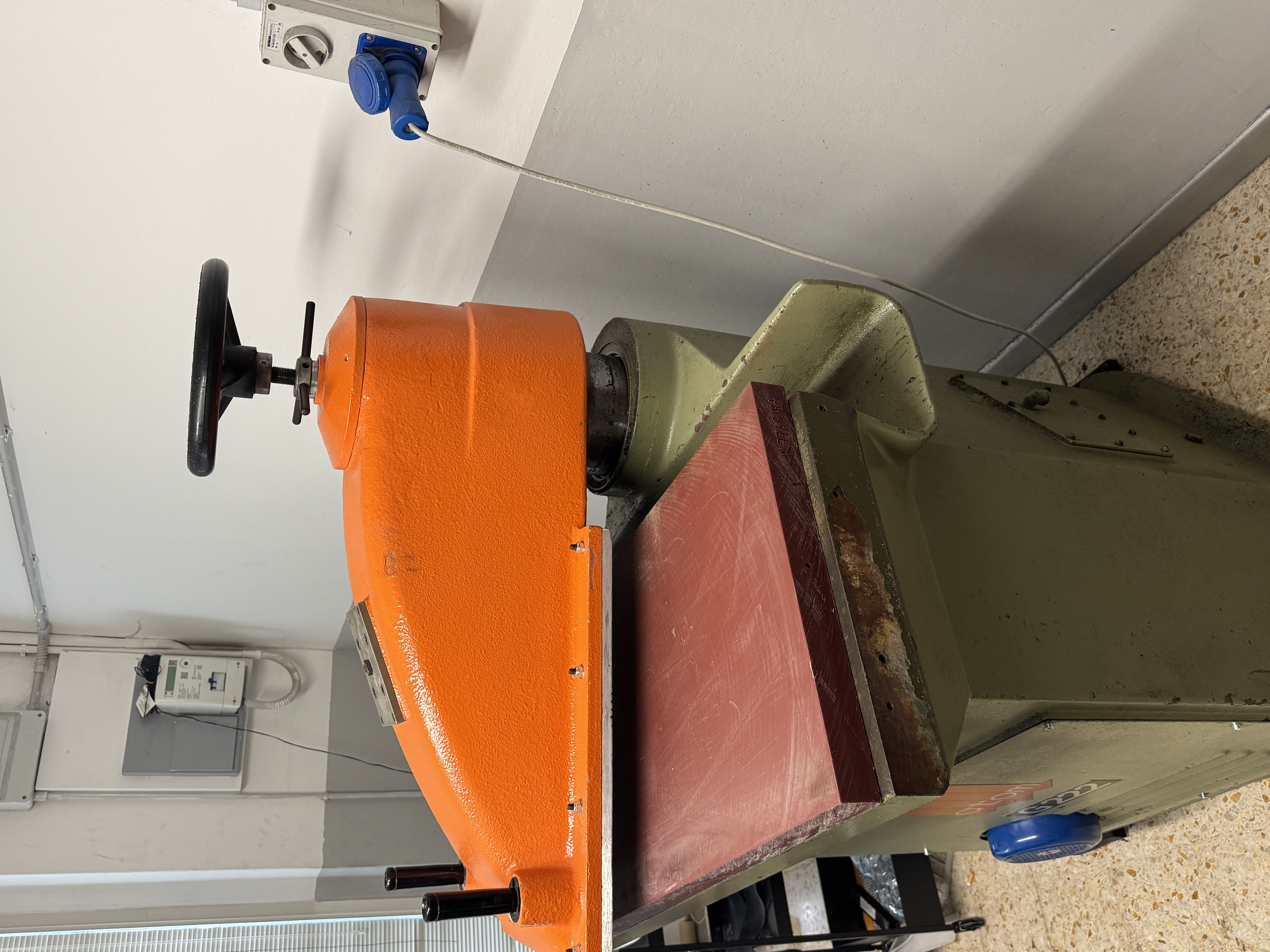 TRANCIA A BANDIERA ATOM G222  in vendita - foto 2