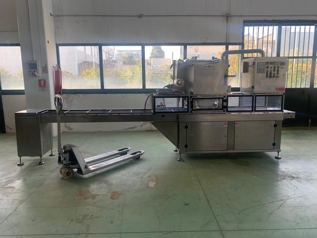 CONFEZIONATRICE - TERMOSALDATRICE INDUSTRIALE in vendita - foto 1