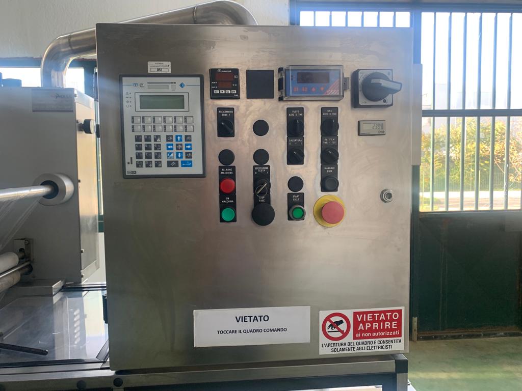 CONFEZIONATRICE - TERMOSALDATRICE INDUSTRIALE in vendita - foto 3