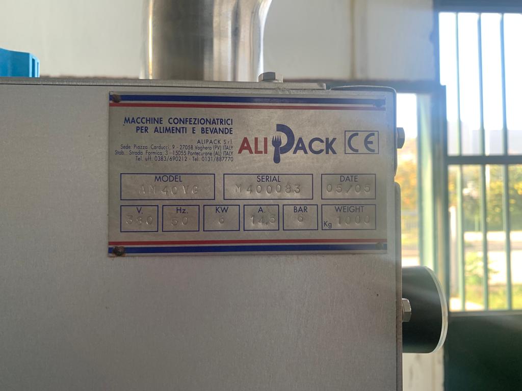 CONFEZIONATRICE - TERMOSALDATRICE INDUSTRIALE in vendita - foto 2